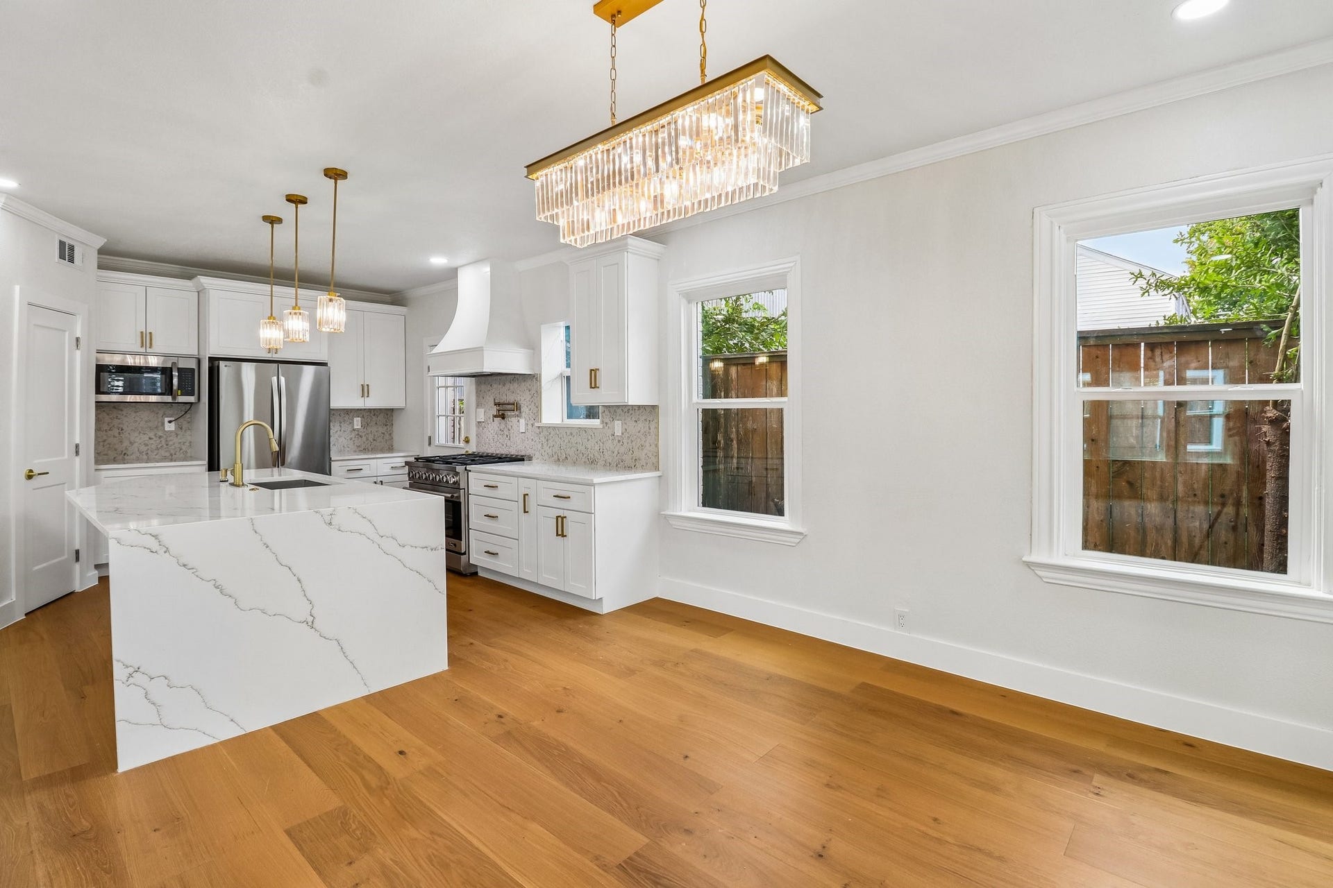 1937 Lexington Street, Houston, TX 77098 1937 Lexington Street, Houston, TX 77098
