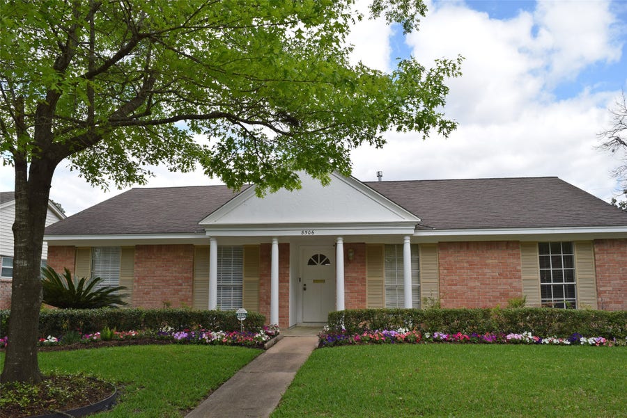 Property photo for 8506 Langdon Lane, Houston, TX