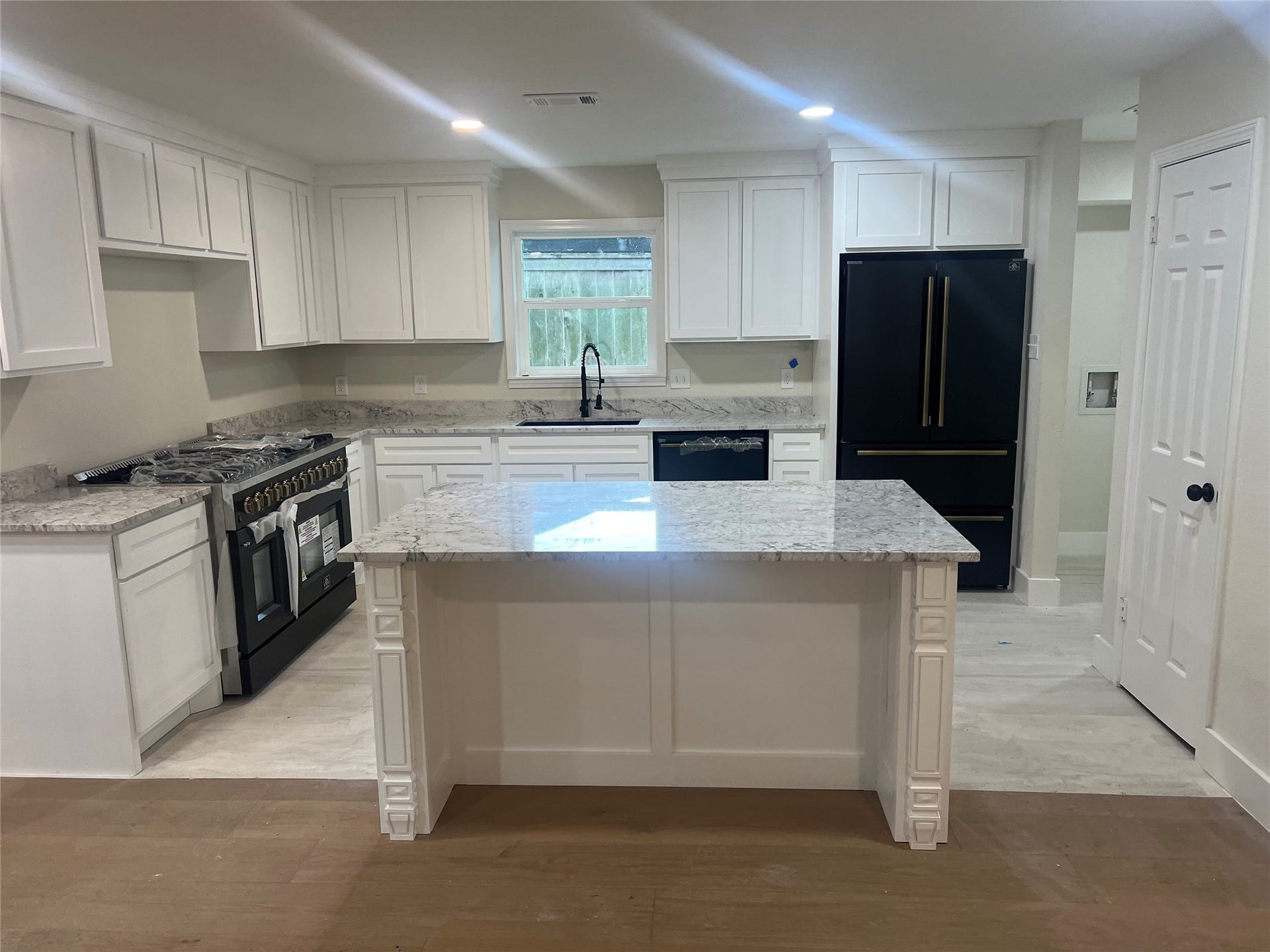 963 Coachlight, Houston, TX 77077 963 Coachlight, Houston, TX 77077