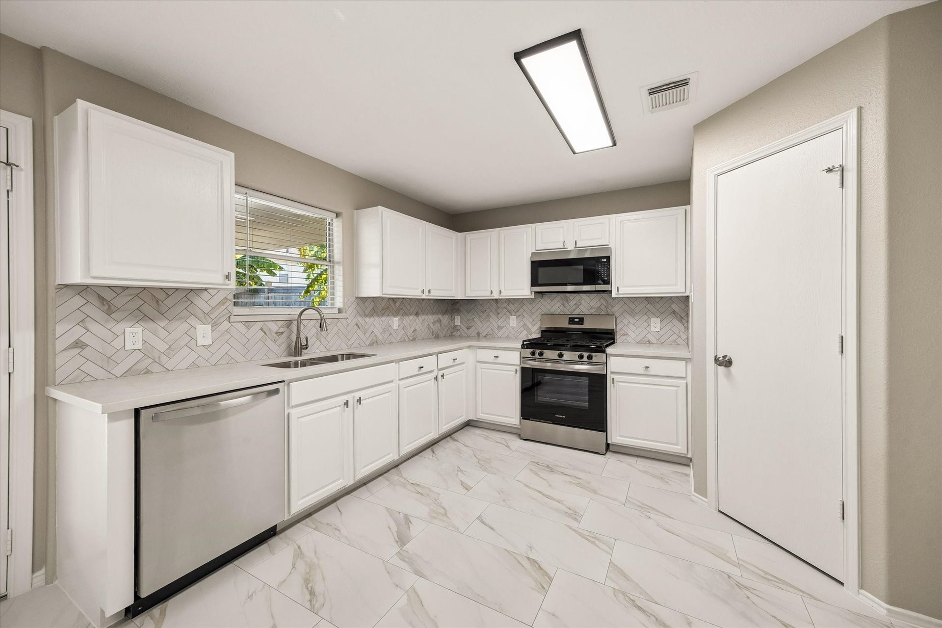 3630 Rowlock Vine Drive, Houston, TX 77084 3630 Rowlock Vine Drive, Houston, TX 77084