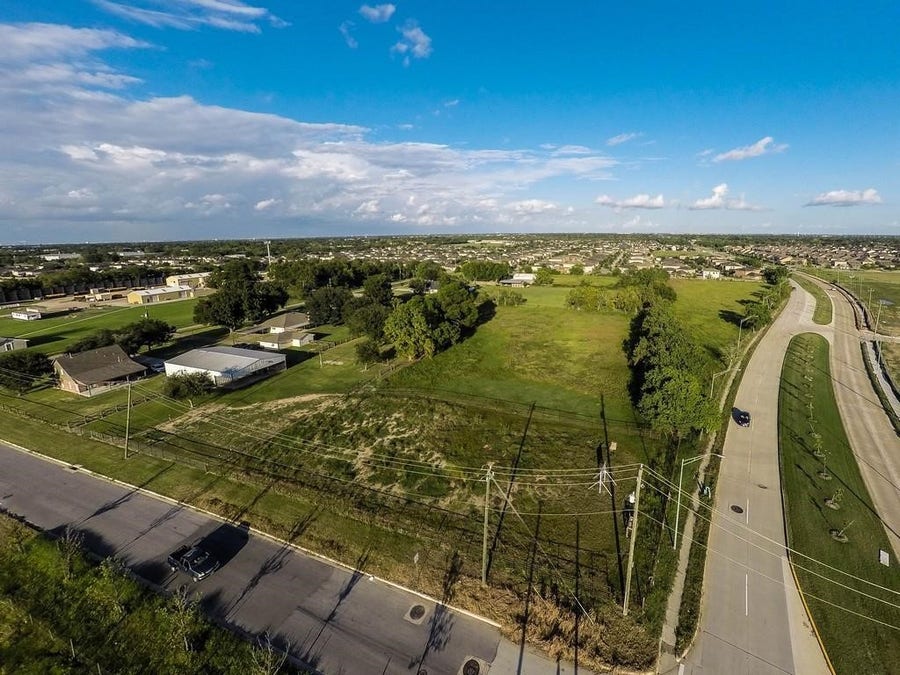 Property photo for 8612 Fuqua Street, Houston, TX
