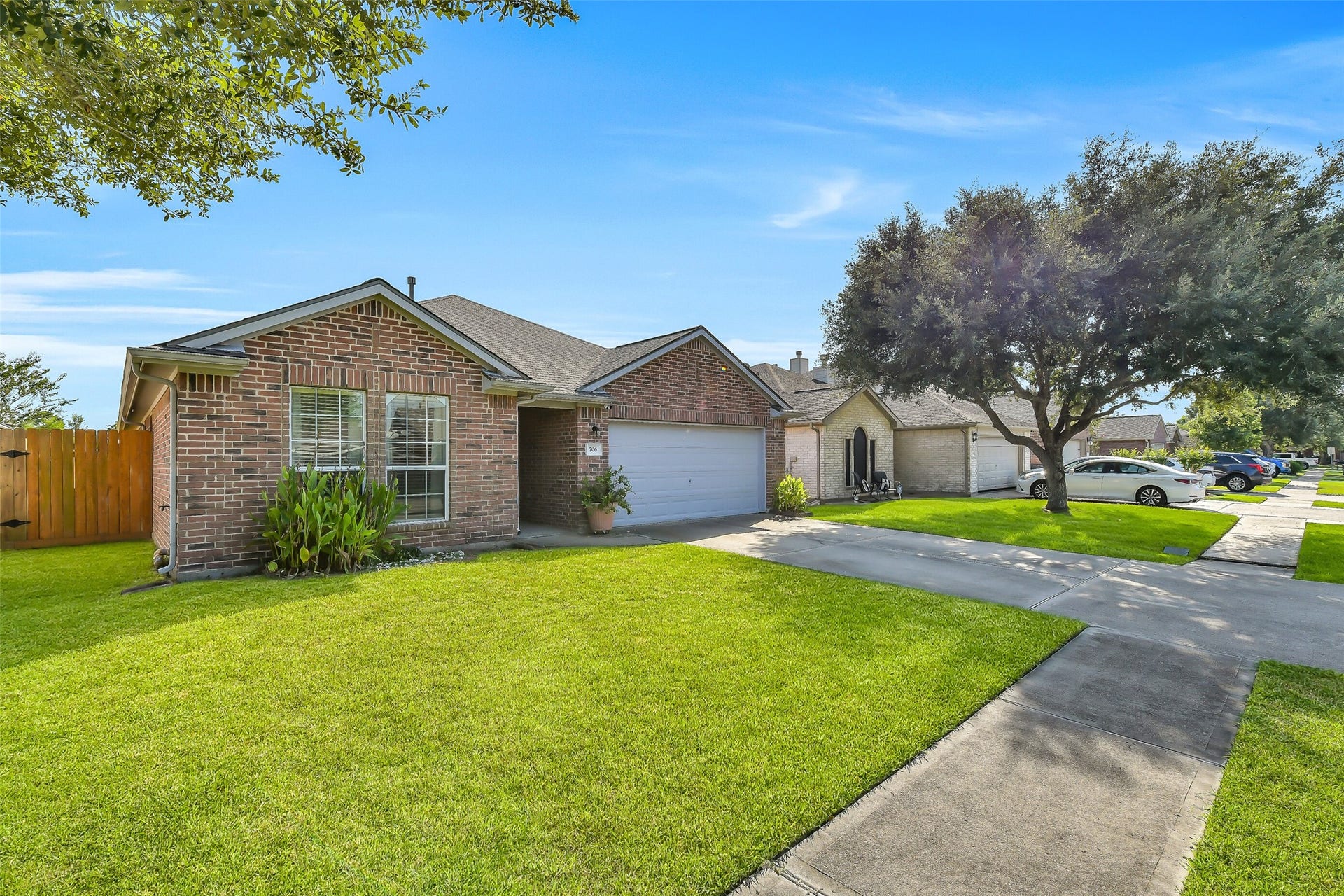 706 St Croix Street, Alvin, TX 77511 706 St Croix Street, Alvin, TX 77511