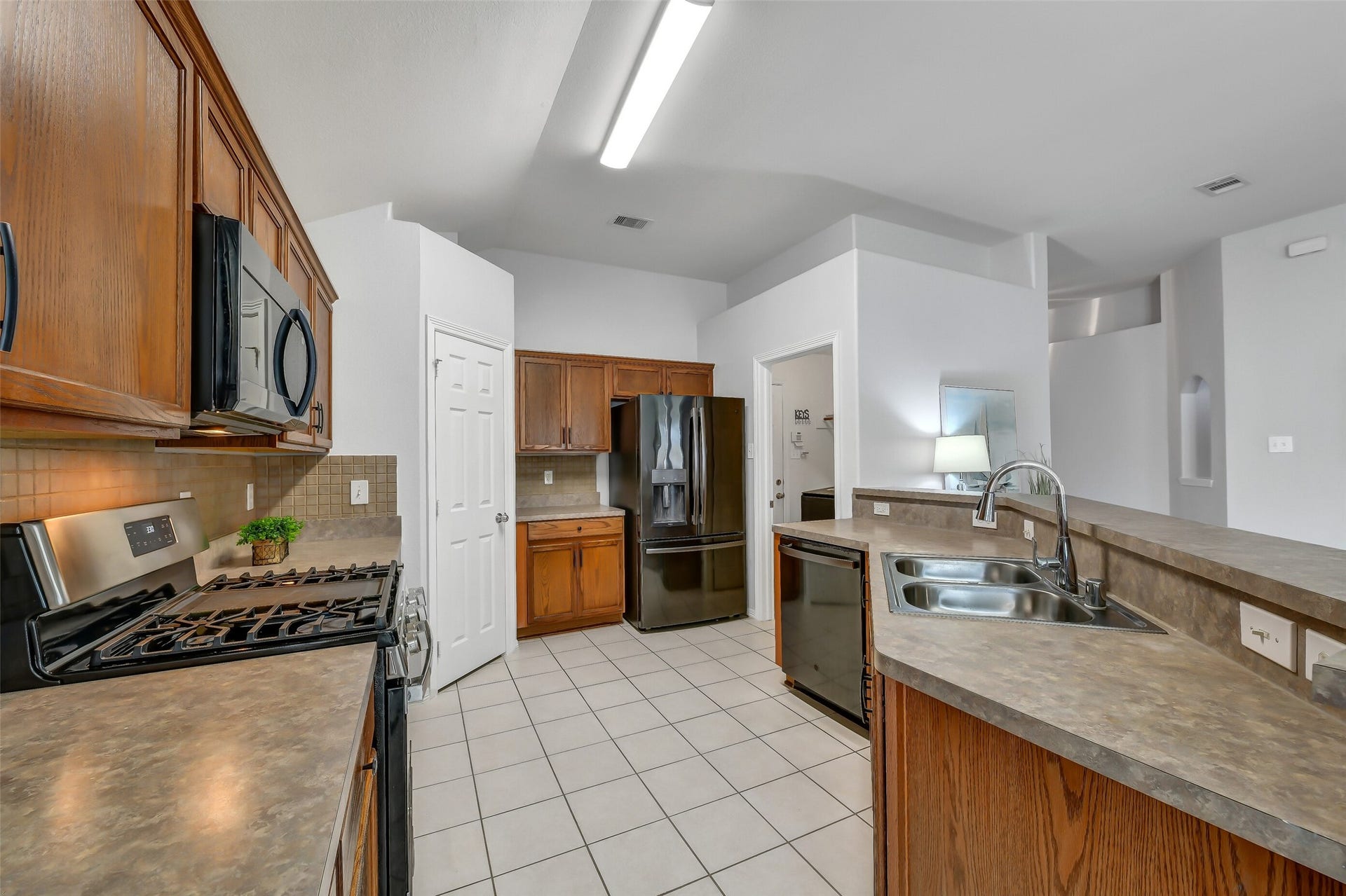 706 St Croix Street, Alvin, TX 77511 706 St Croix Street, Alvin, TX 77511