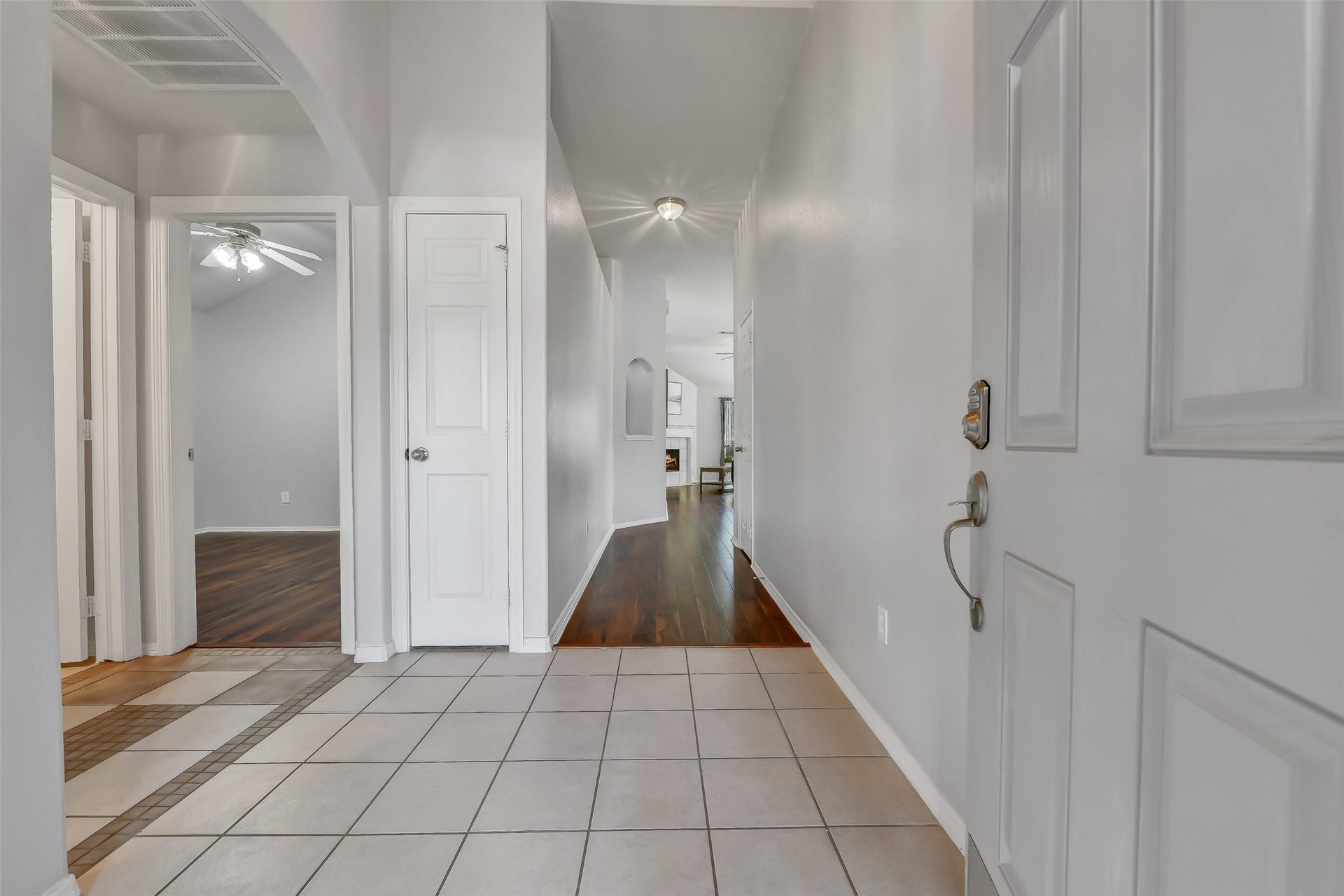 706 St Croix Street, Alvin, TX 77511 706 St Croix Street, Alvin, TX 77511