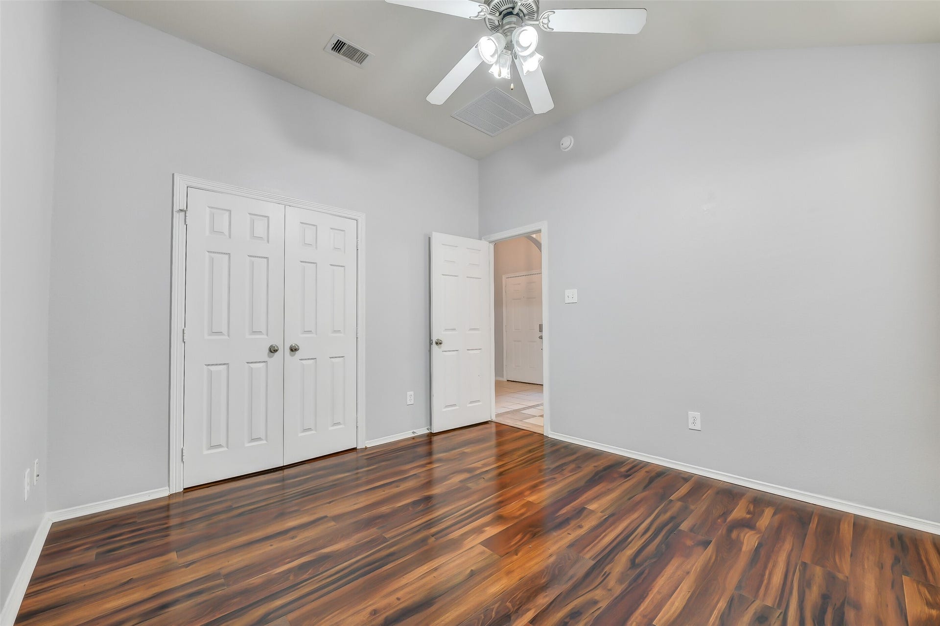 706 St Croix Street, Alvin, TX 77511 706 St Croix Street, Alvin, TX 77511