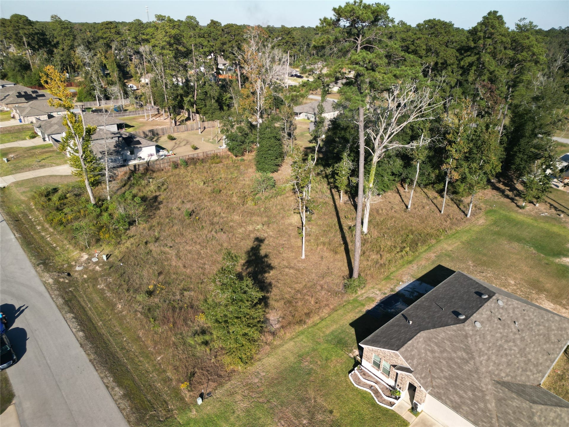 826 Forest View, New Caney, TX 77357 826 Forest View, New Caney, TX 77357