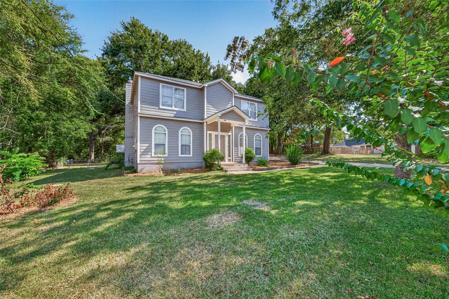 Property photo for 13270 Country Run Drive, Willis, TX