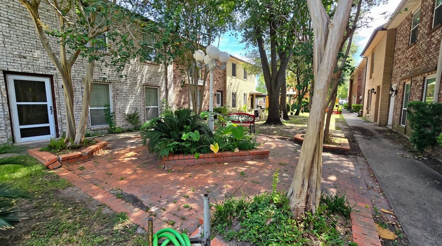 Property photo for 1403 Blalock Road, #14, Houston, TX