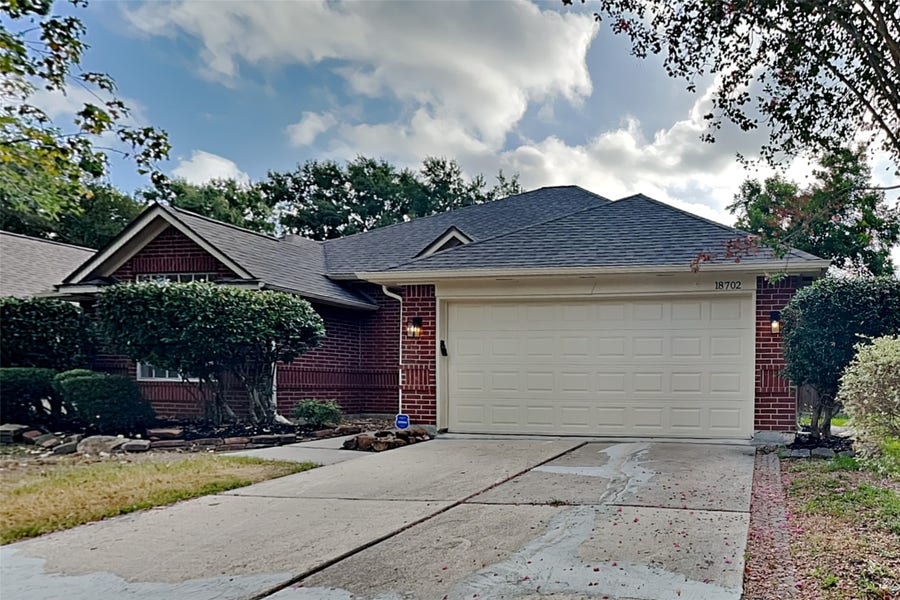 Property photo for 18702 Timber Way Drive, Humble, TX