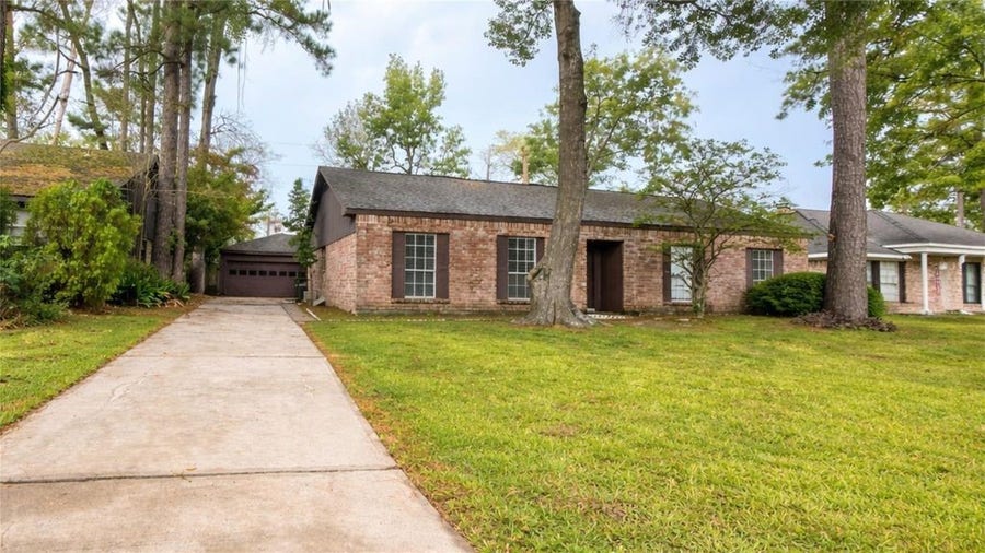Property photo for 2027 Whispering Springs Drive, Spring, TX