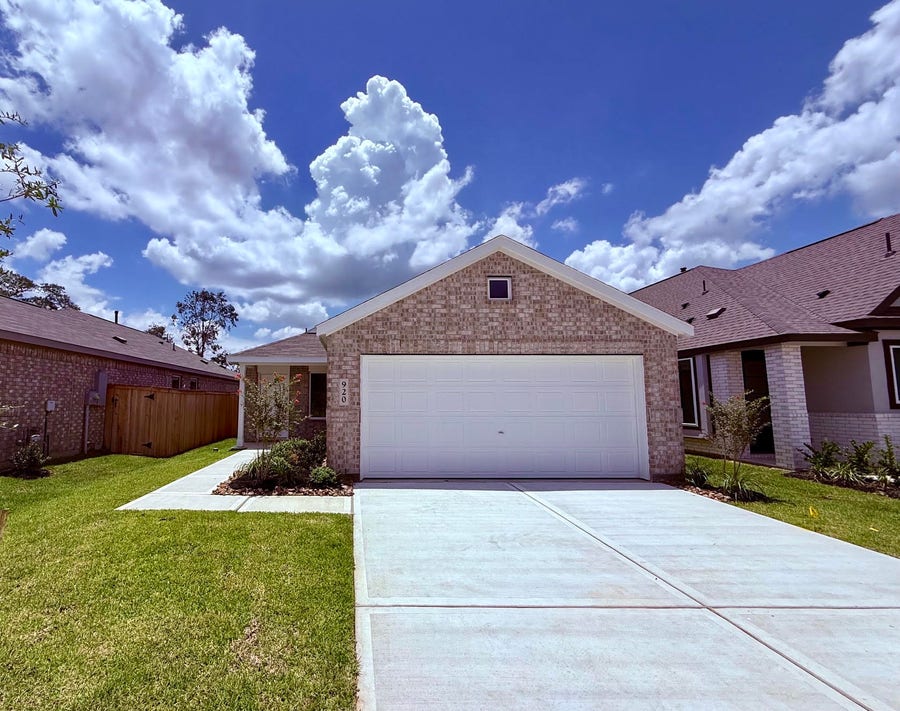 Property photo for 920 Capracotta Drive, Huffman, TX