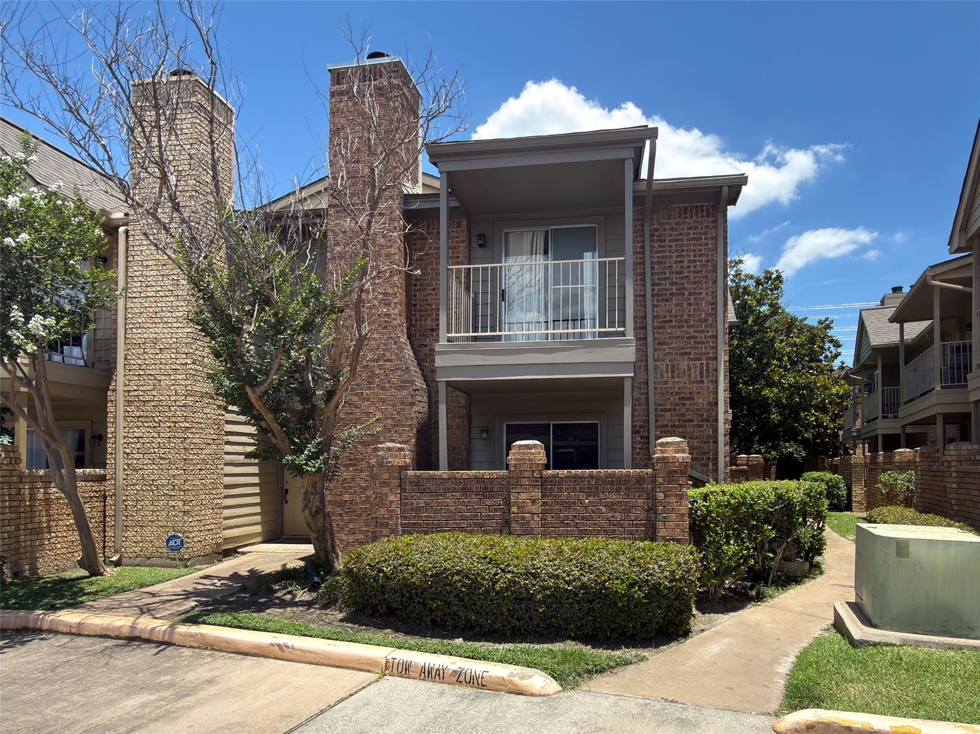 1515 Sandy Springs Road, #2801, Houston, TX 77042 Welcome to 1515 Sandy Springs #2801