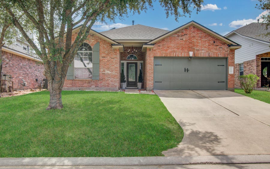 Property photo for 23539 Maple Vista Lane, Spring, TX