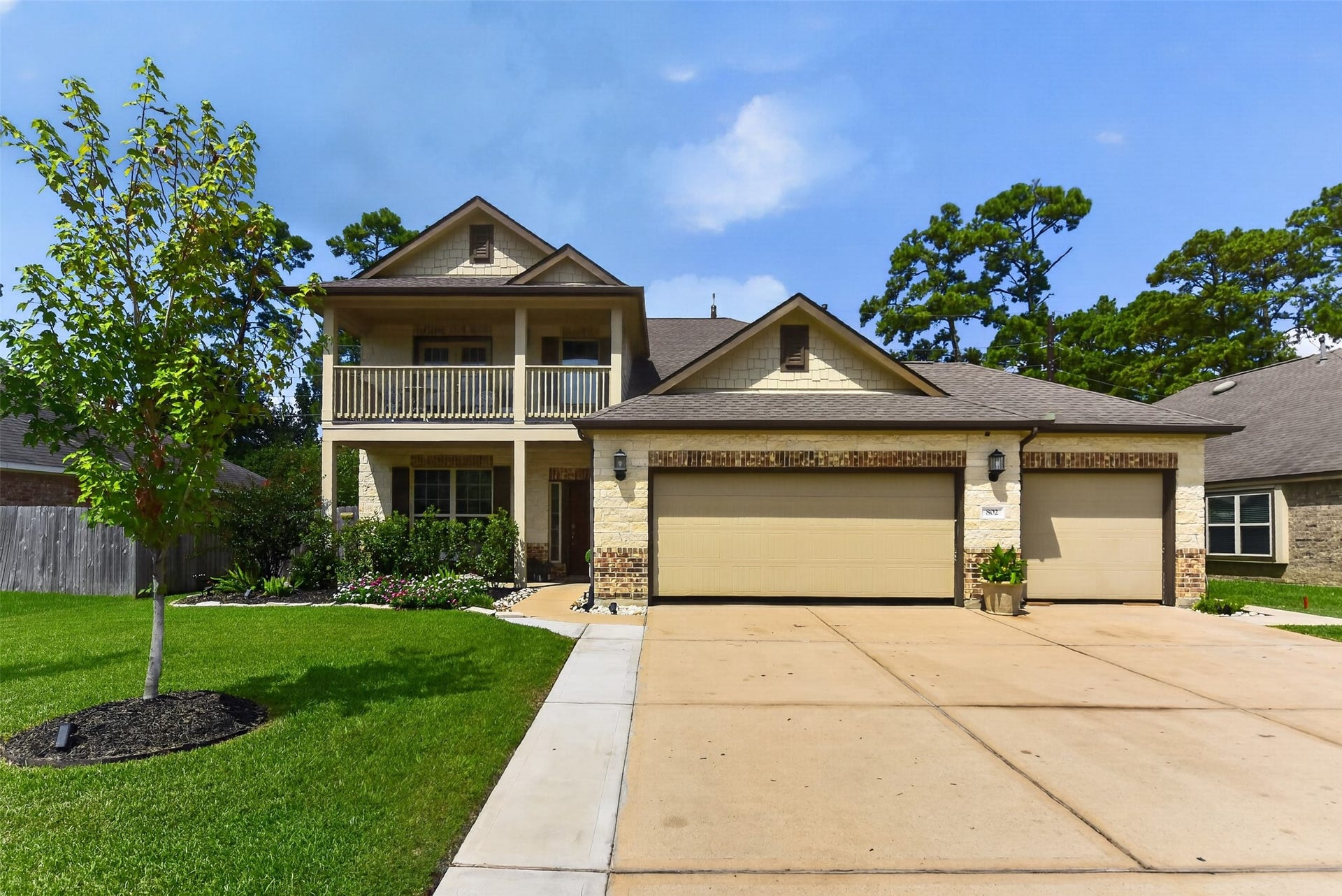 Oversized driveway!
