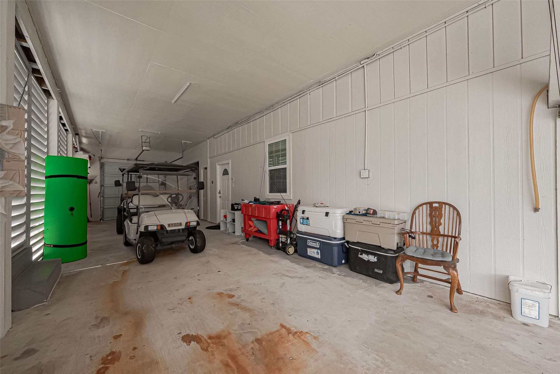 210 Sampan Drive, Tiki Island, TX 77554 210 Sampan Drive, Tiki Island, TX 77554