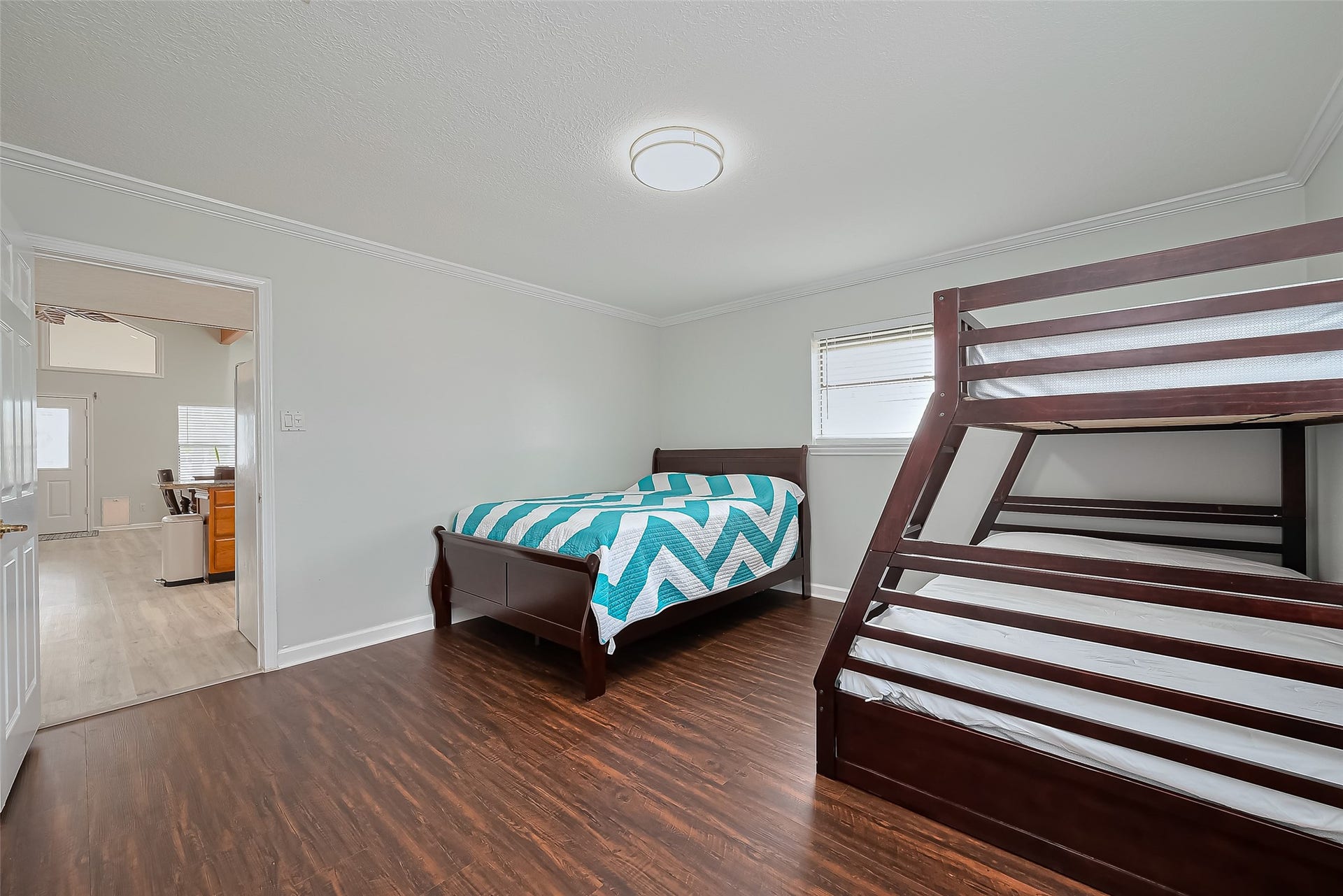 210 Sampan Drive, Tiki Island, TX 77554 210 Sampan Drive, Tiki Island, TX 77554