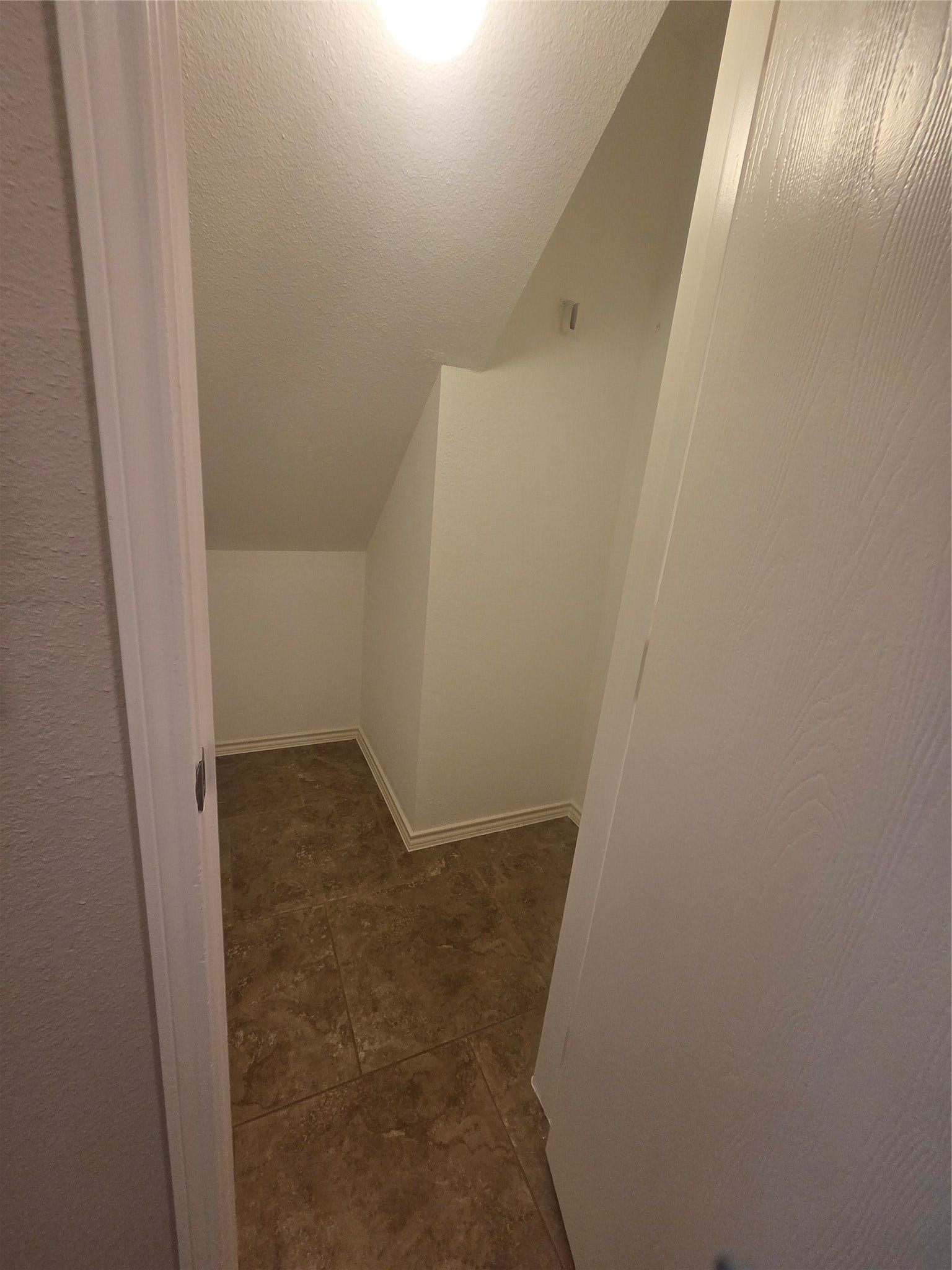 10143 Antelope Alley SW, Missouri City, TX 77459 storage closet