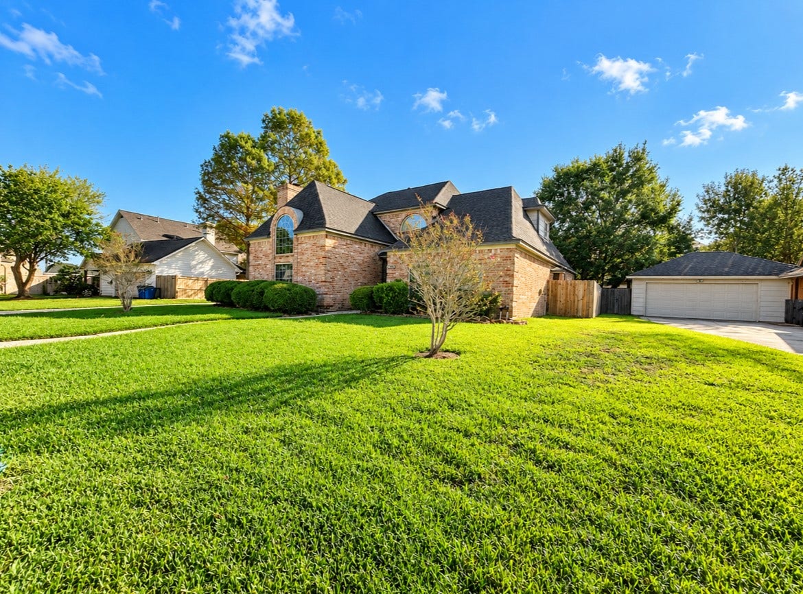 19122 Putting Green Drive, Humble, TX 77346 19122 Putting Green Drive, Humble, TX 77346