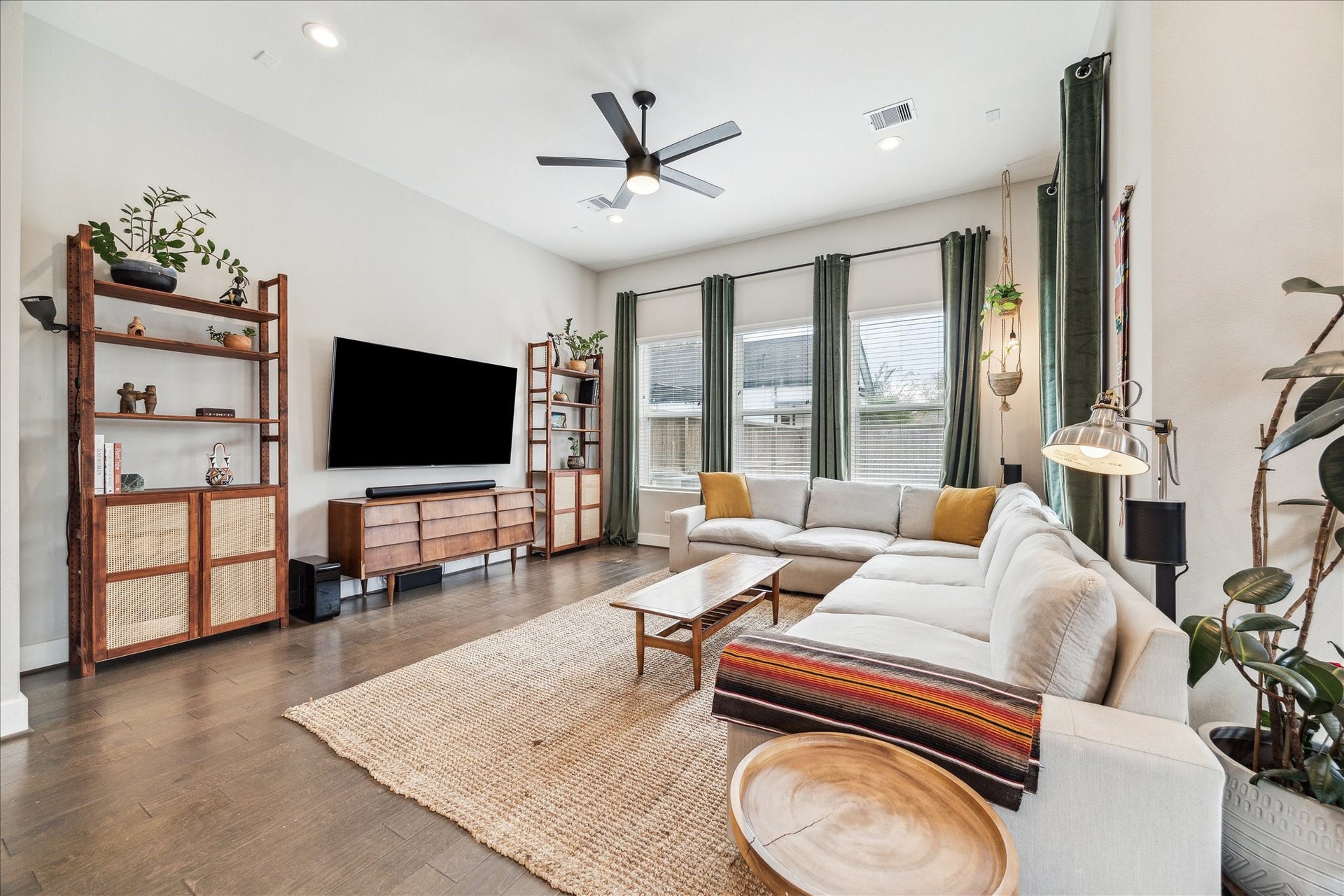 822 Morris Street, Houston, TX 77009 822 Morris Street, Houston, TX 77009