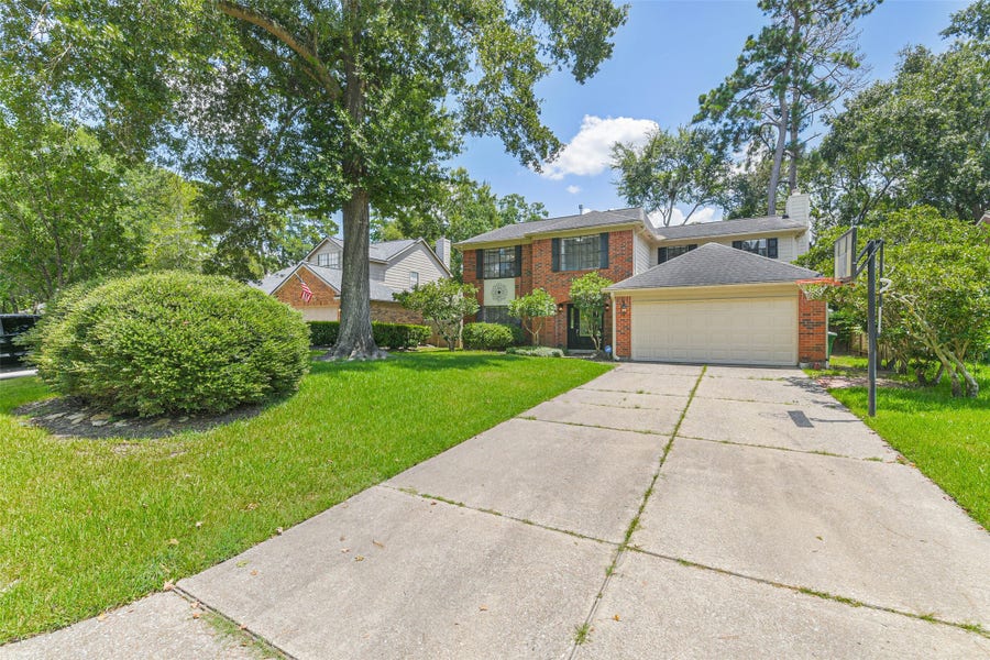 Property photo for 3422 Creek Manor Drive, Houston, TX