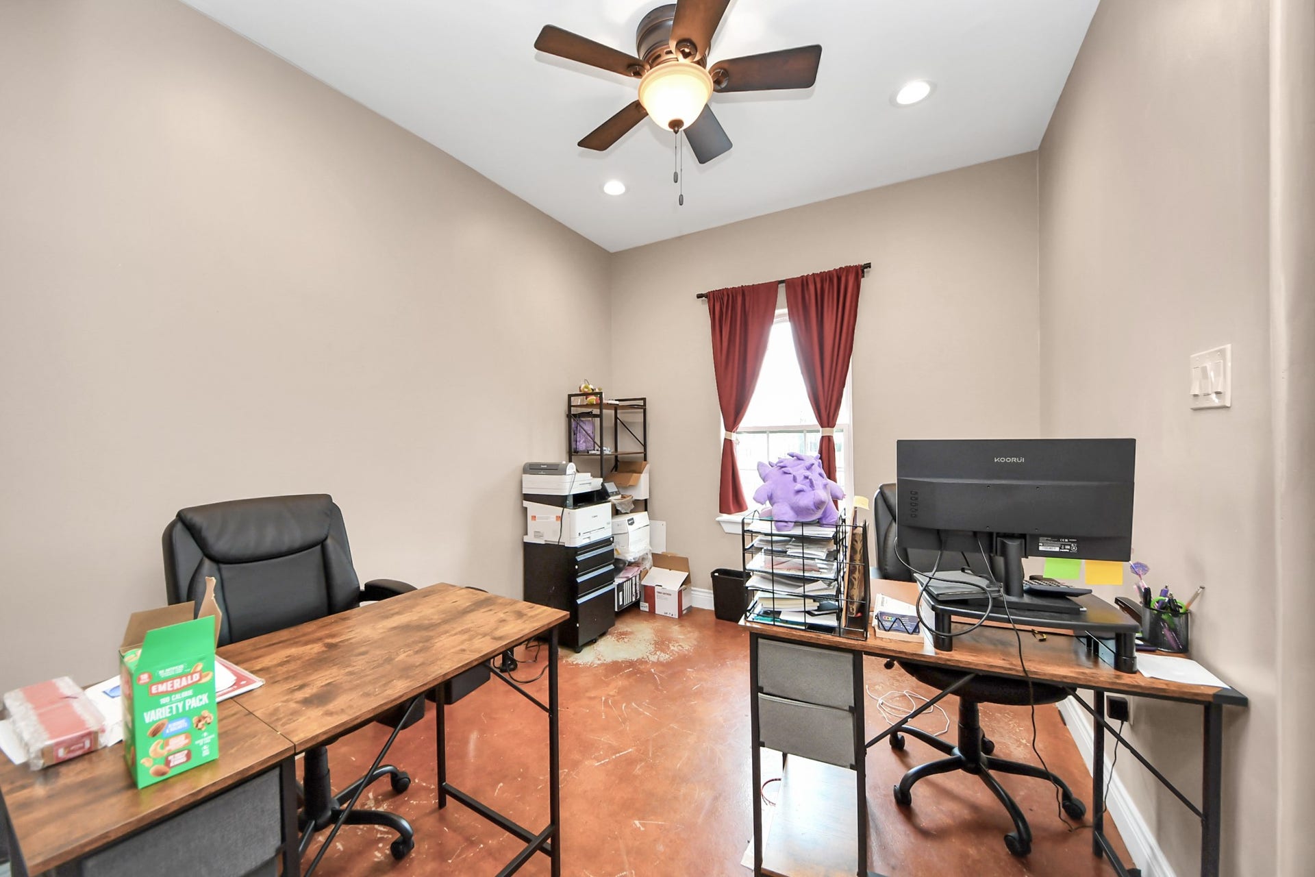 1202 Niagara Street, Houston, TX 77051