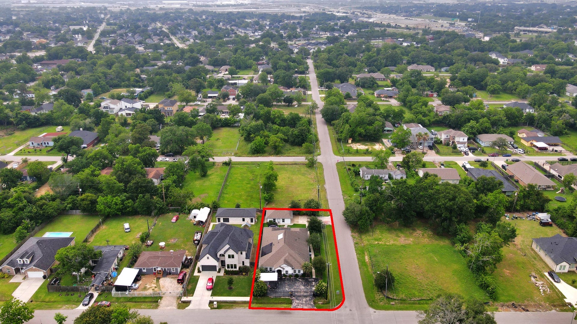 1202 Niagara Street, Houston, TX 77051