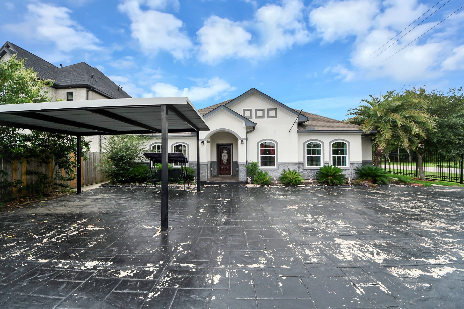 1202 Niagara Street, Houston, TX 77051