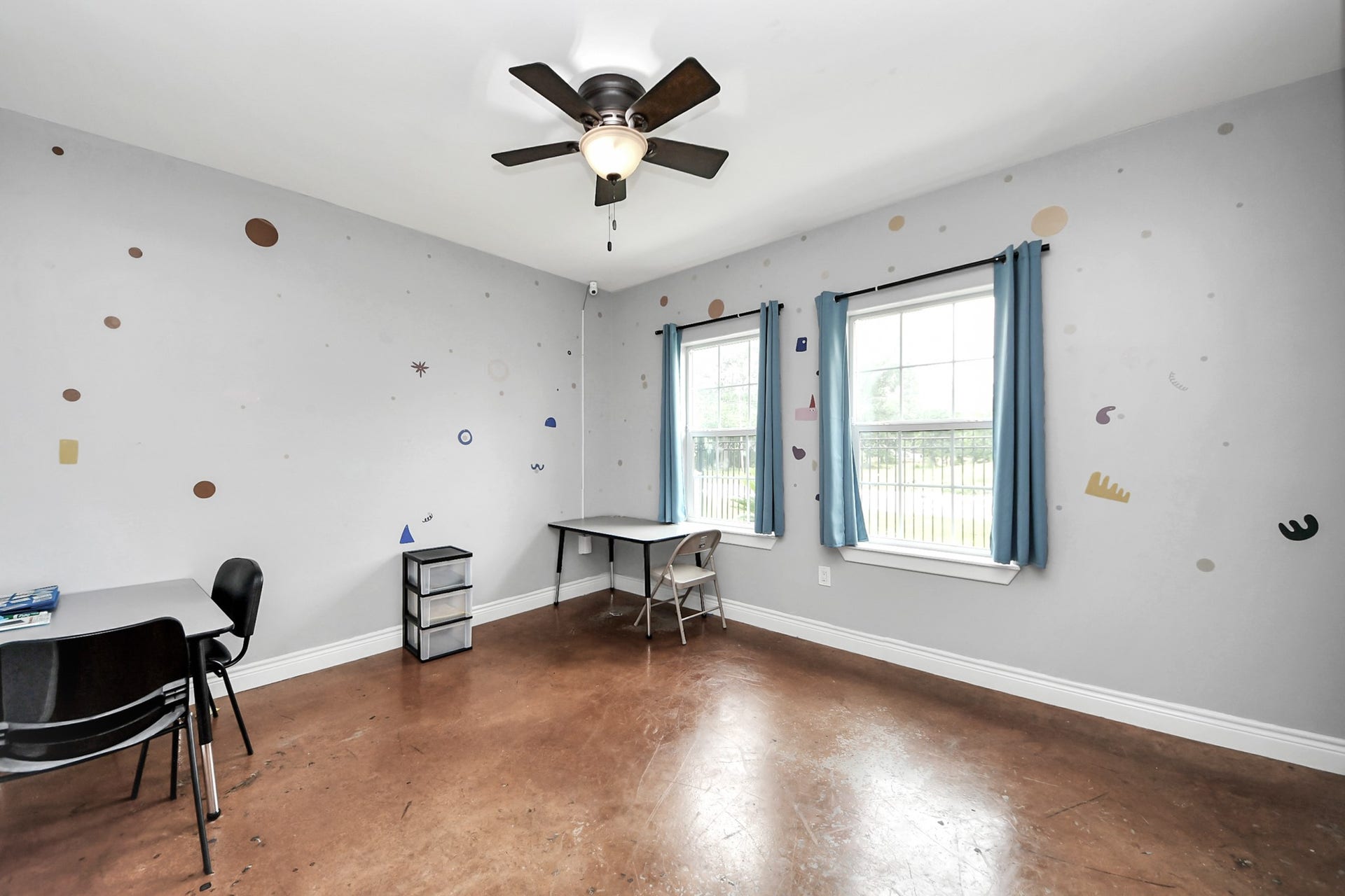 1202 Niagara Street, Houston, TX 77051