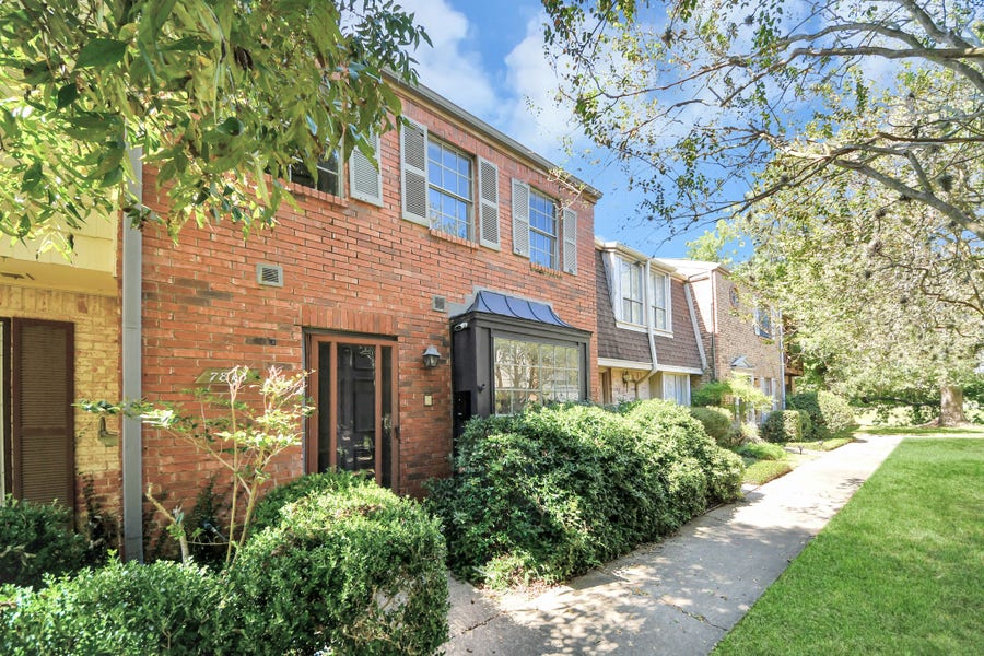 Property photo for 7815 Grove Ridge Drive, Houston, TX
