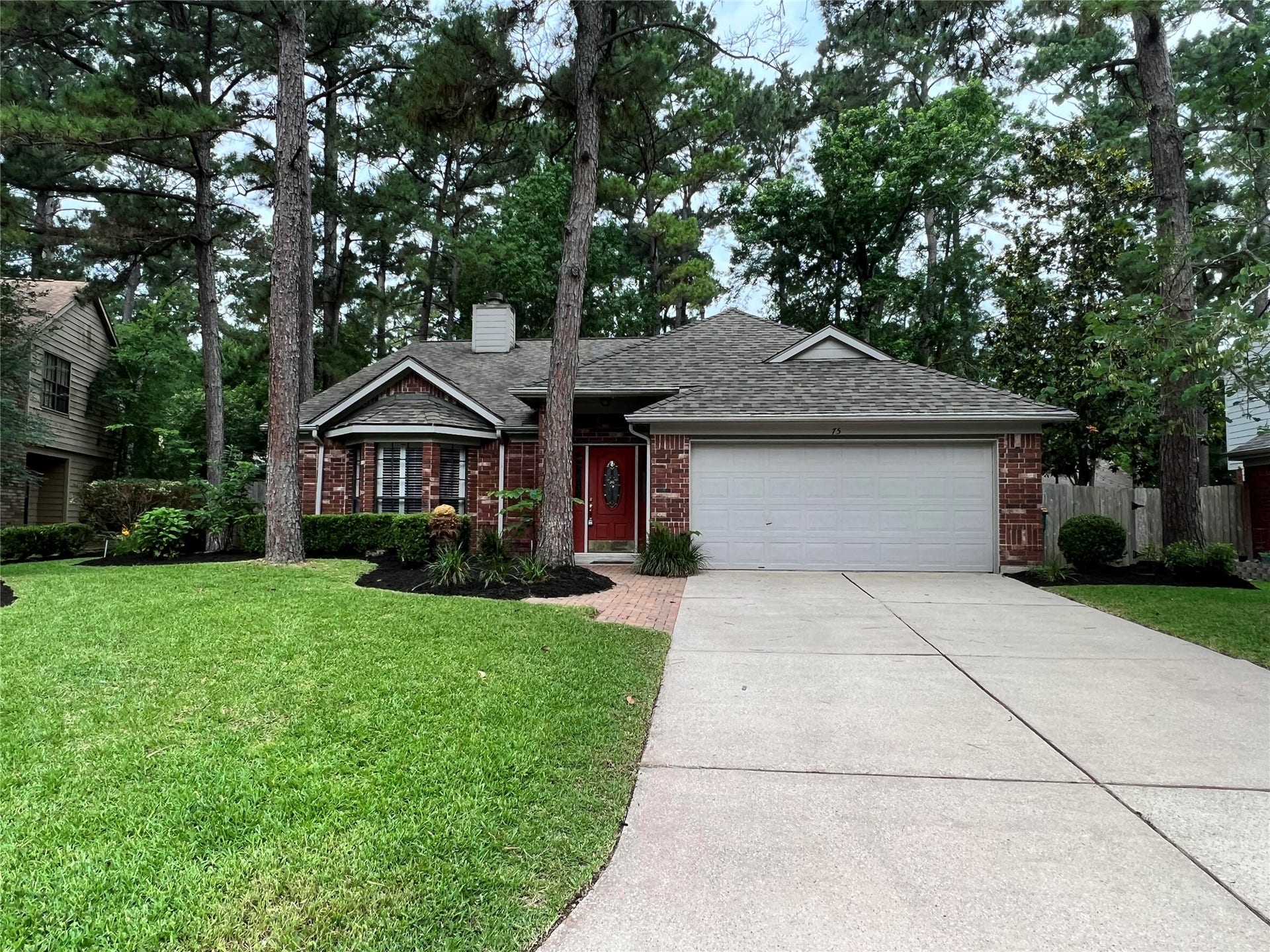 75 W Stony Bridge Circle, The Woodlands, TX 77381 75 W Stony Bridge Circle, The Woodlands, TX 77381