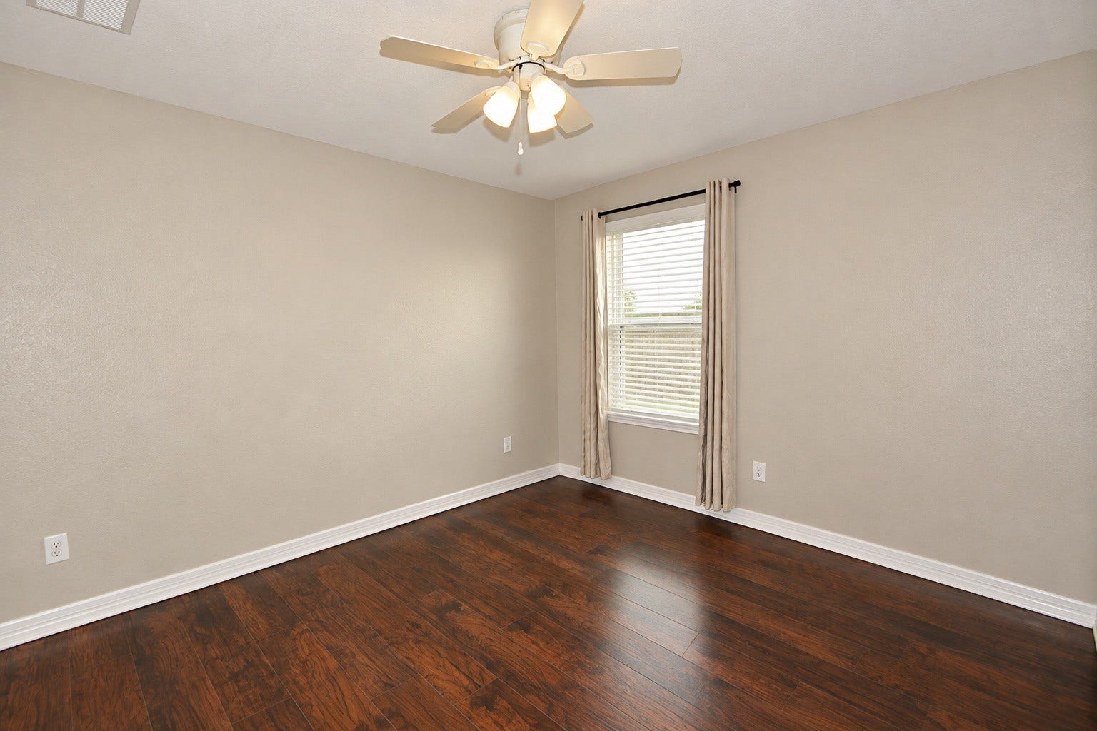 26322 Stonedale View Drive, Richmond, TX 77406 Secondary bedroom