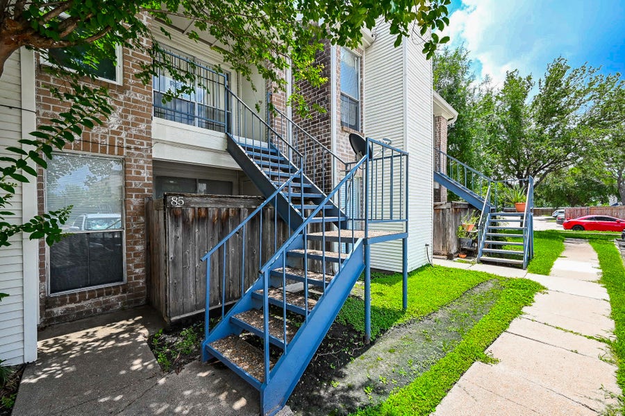 Property photo for 3900 Woodchase Drive, #86, Houston, TX