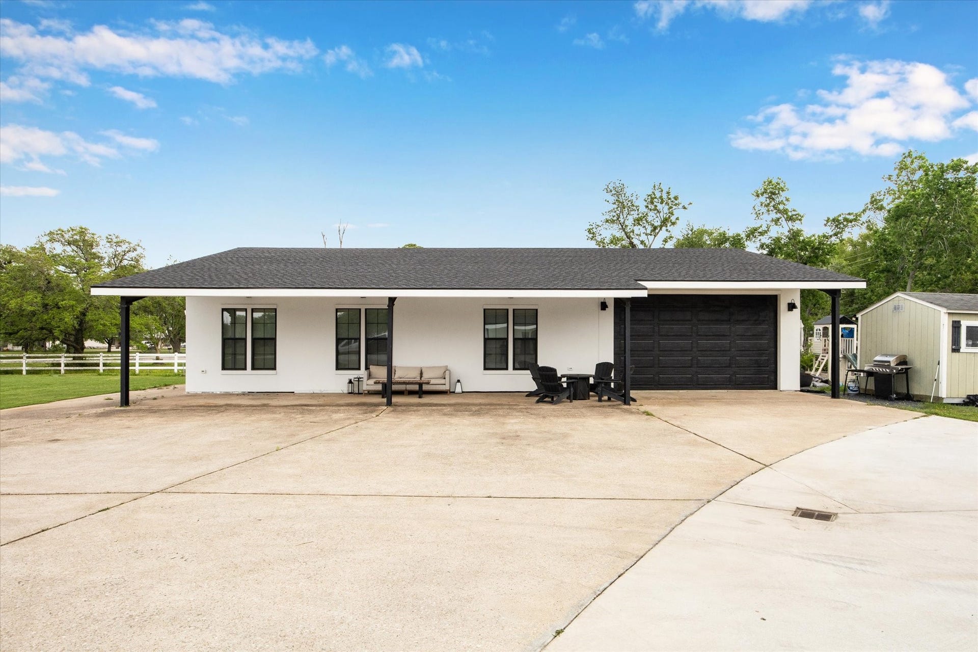 17810 County Road 125, Pearland, TX 77581