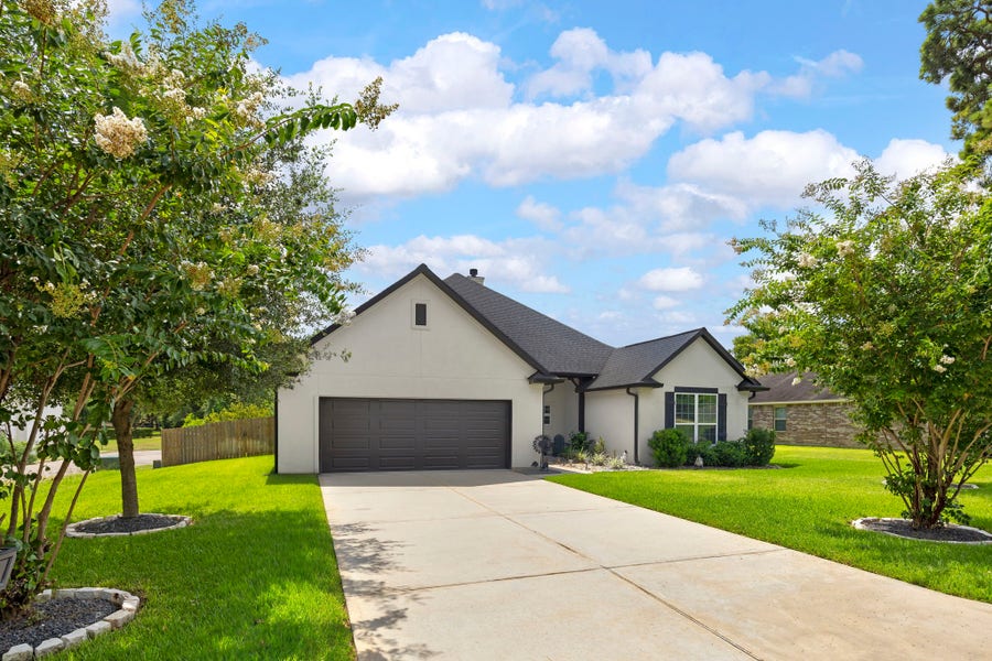Property photo for 3618 Emerson Drive, Montgomery, TX