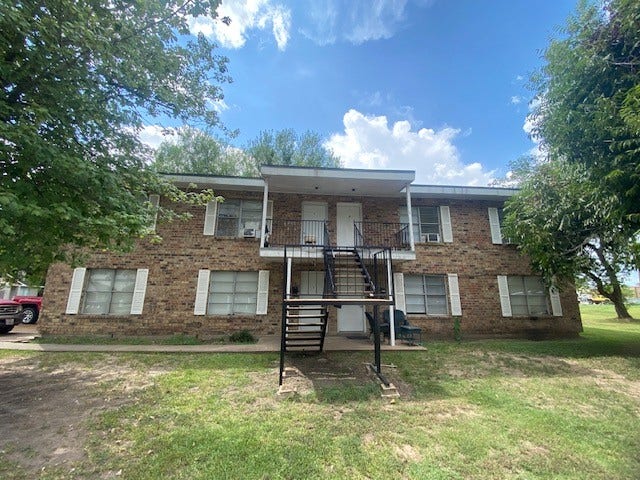 Property photo for 215 Avenue E, South Houston, TX
