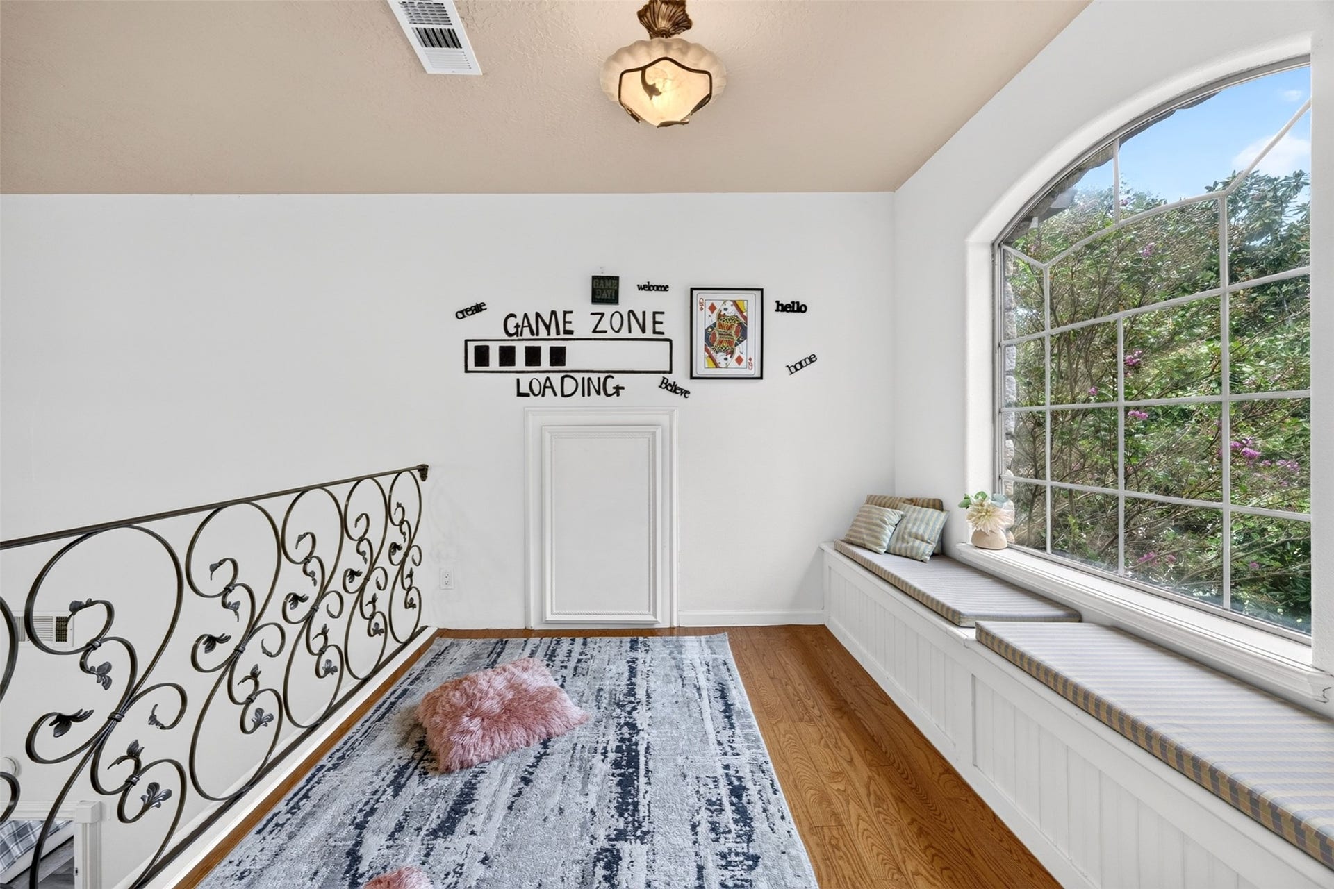 21427 Tophill Drive, Spring, TX 77388
