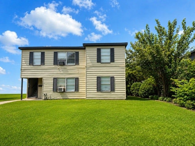 Property photo for 1208 7th Avenue N, Texas City, TX