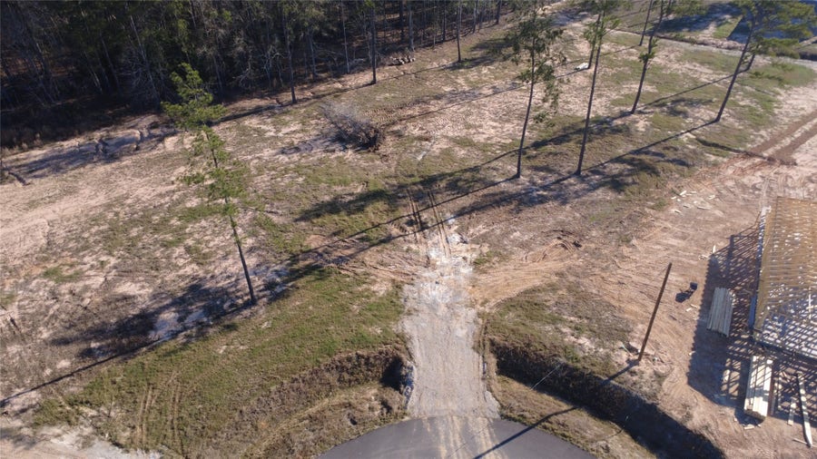 Property photo for 11803 Brunel Drive, Conroe, TX