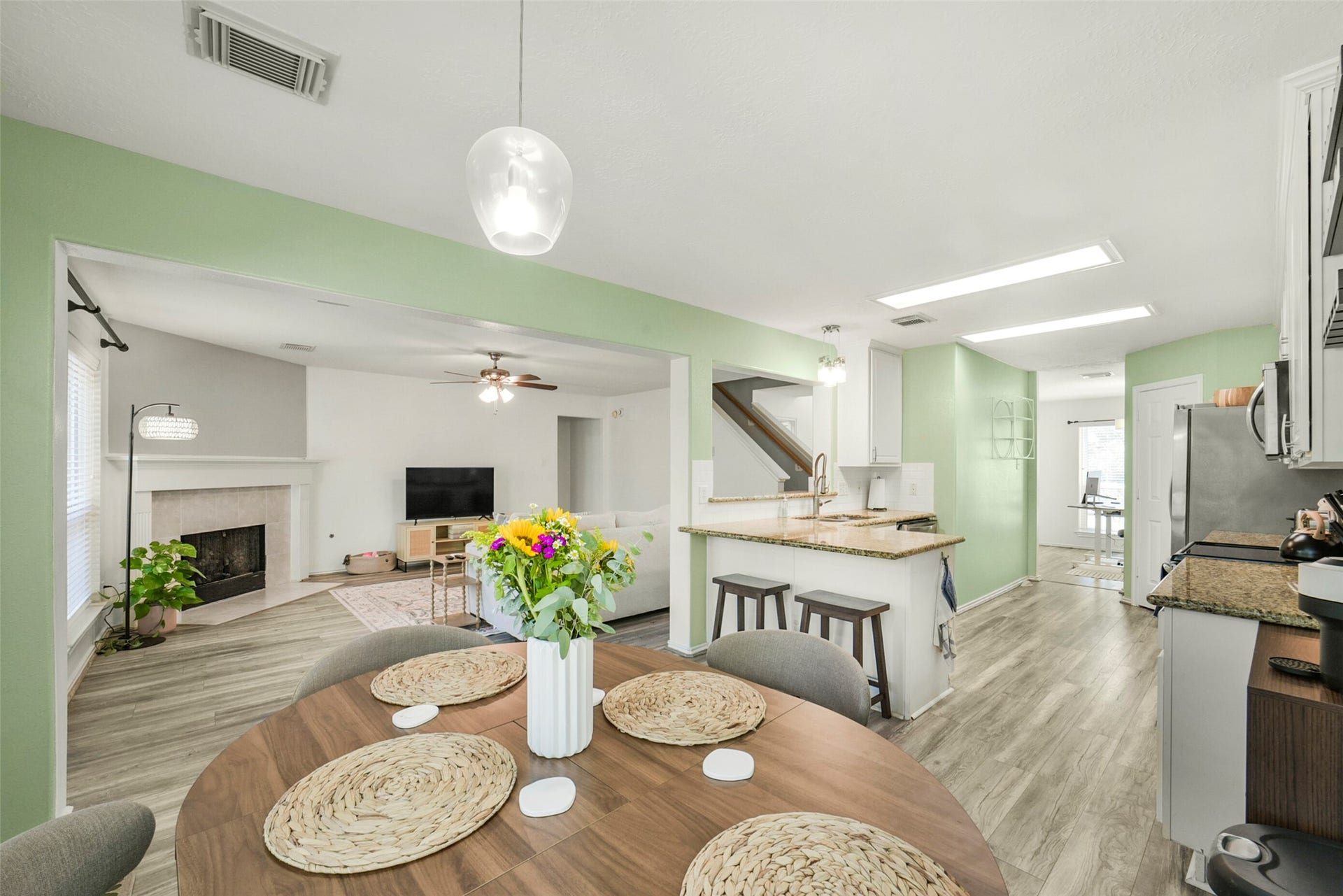 38 Tallow Hill Place, Spring, TX 77382 Living Space
