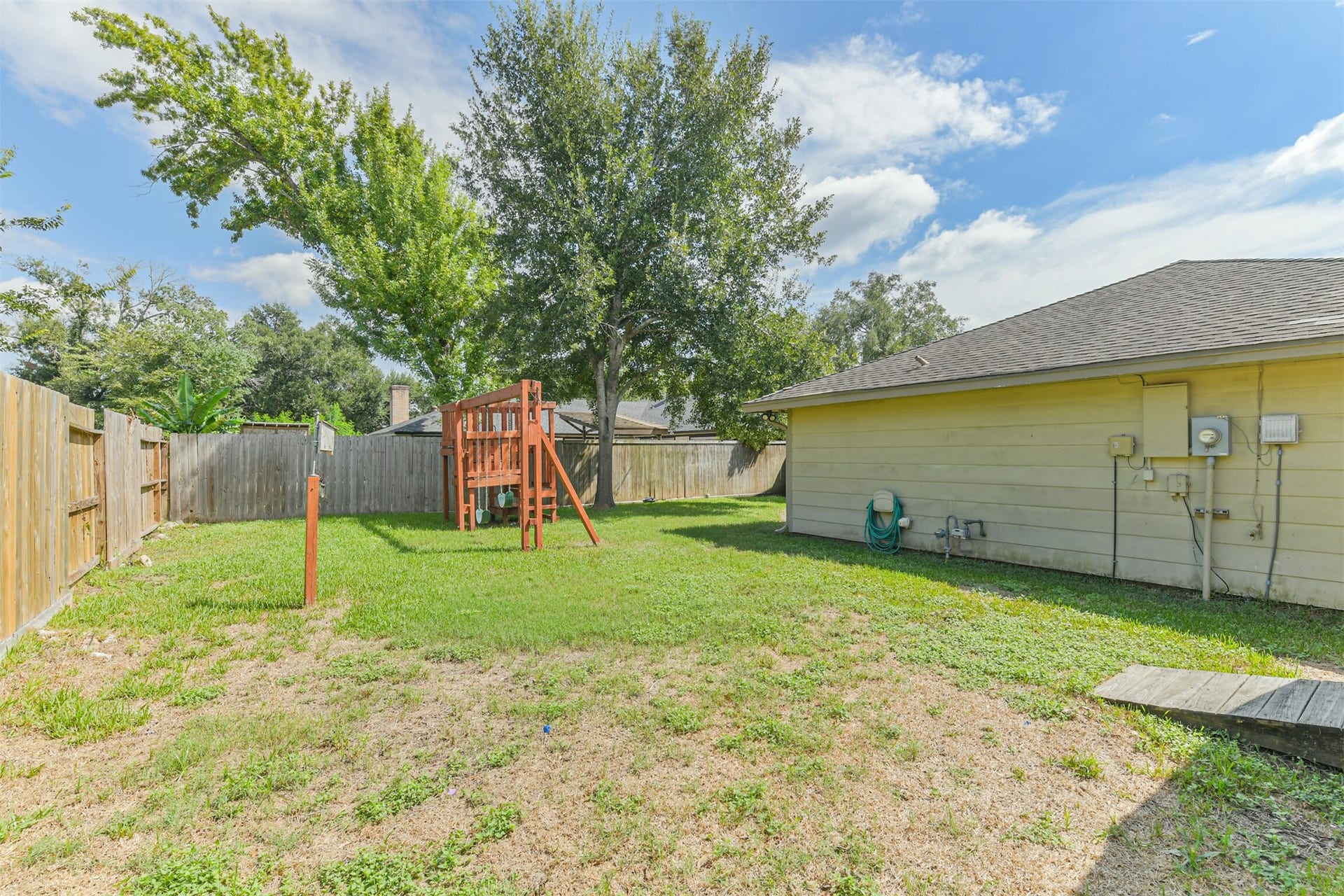 15646 Pagehurst Drive, Houston, TX 77084