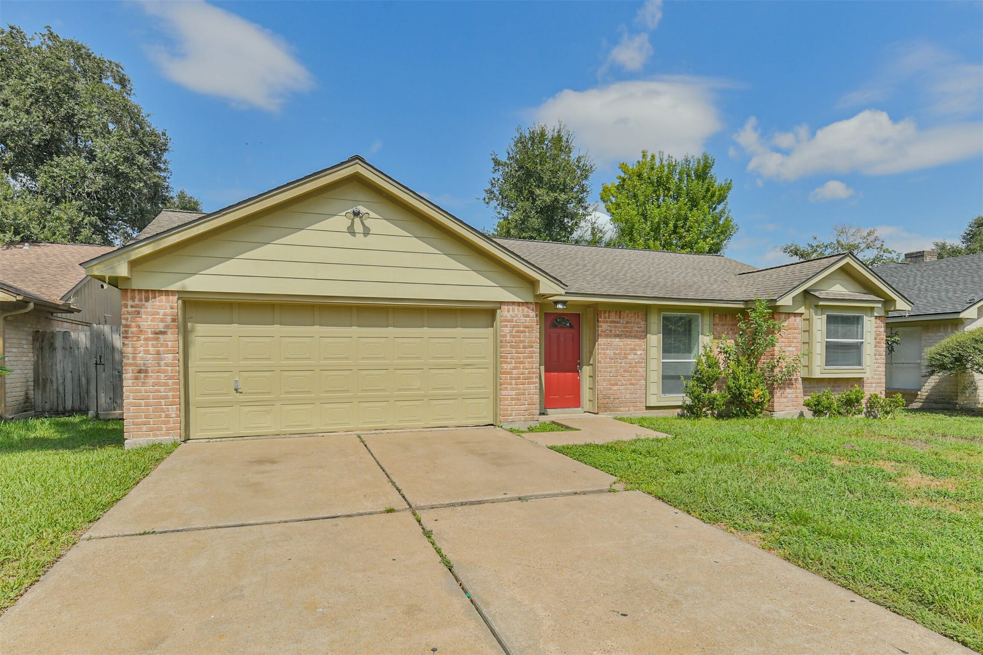 15646 Pagehurst Drive, Houston, TX 77084