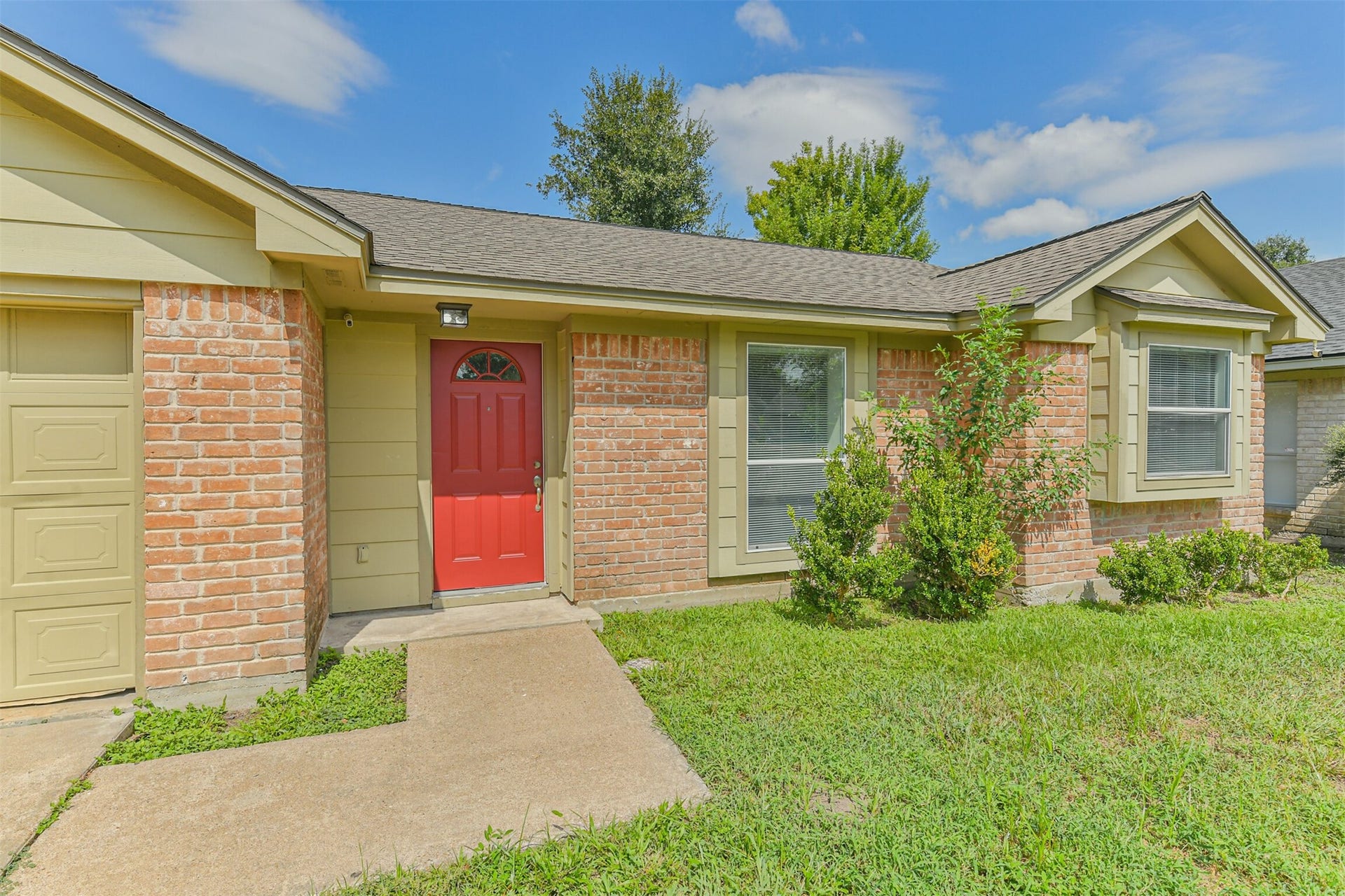 15646 Pagehurst Drive, Houston, TX 77084