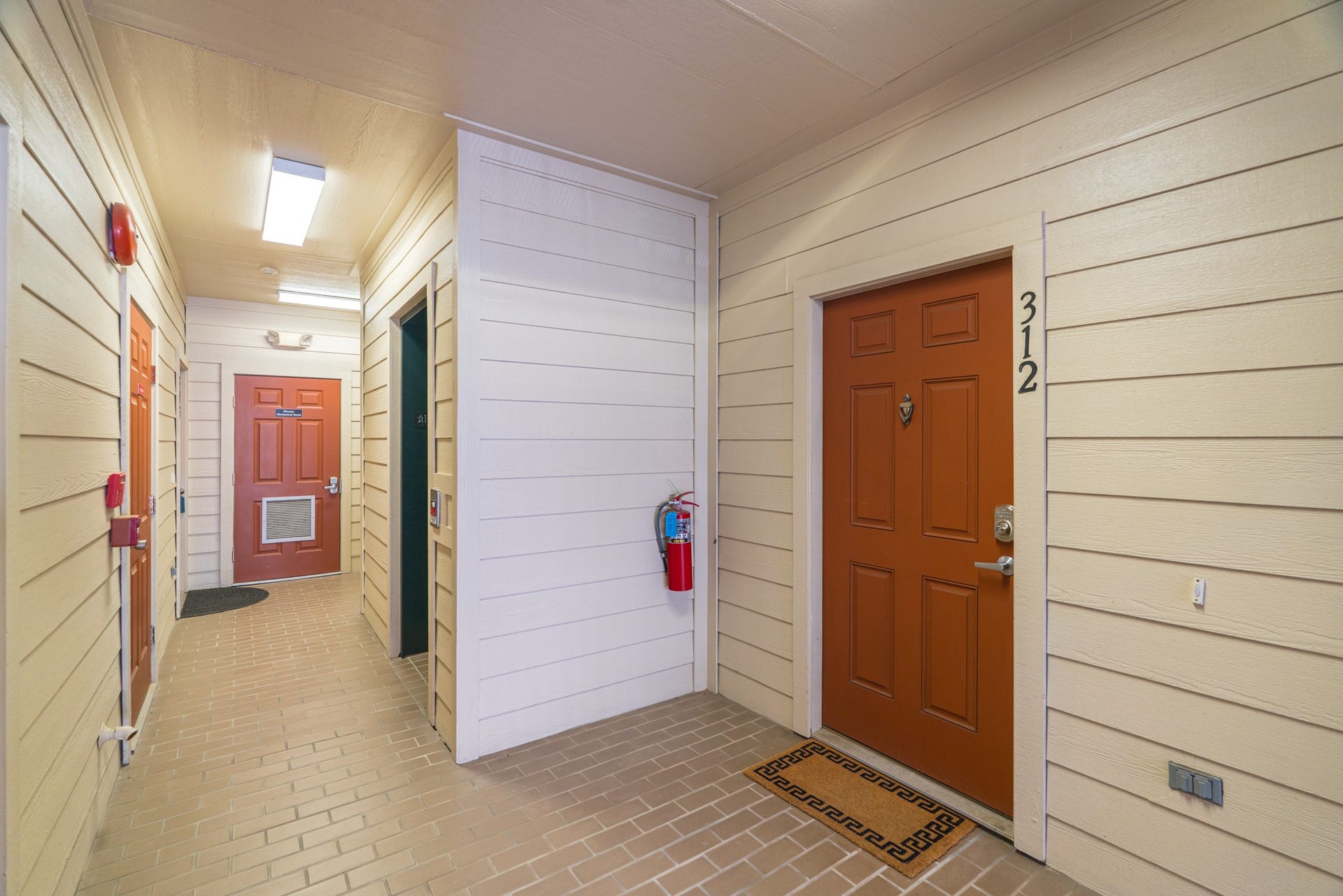 6607 Lake Woodlands Drive, #312, The Woodlands, TX 77382 6607 Lake Woodlands Drive, #312, The Woodlands, TX 77382