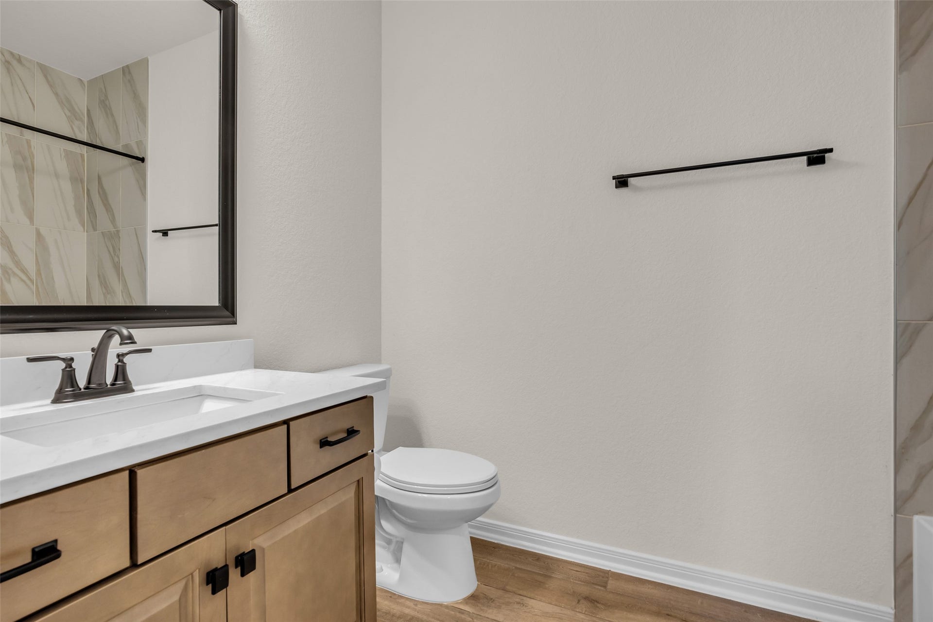 107 W Coralburst Loop, Montgomery, TX 77316 107 W Coralburst Loop, Montgomery, TX 77316