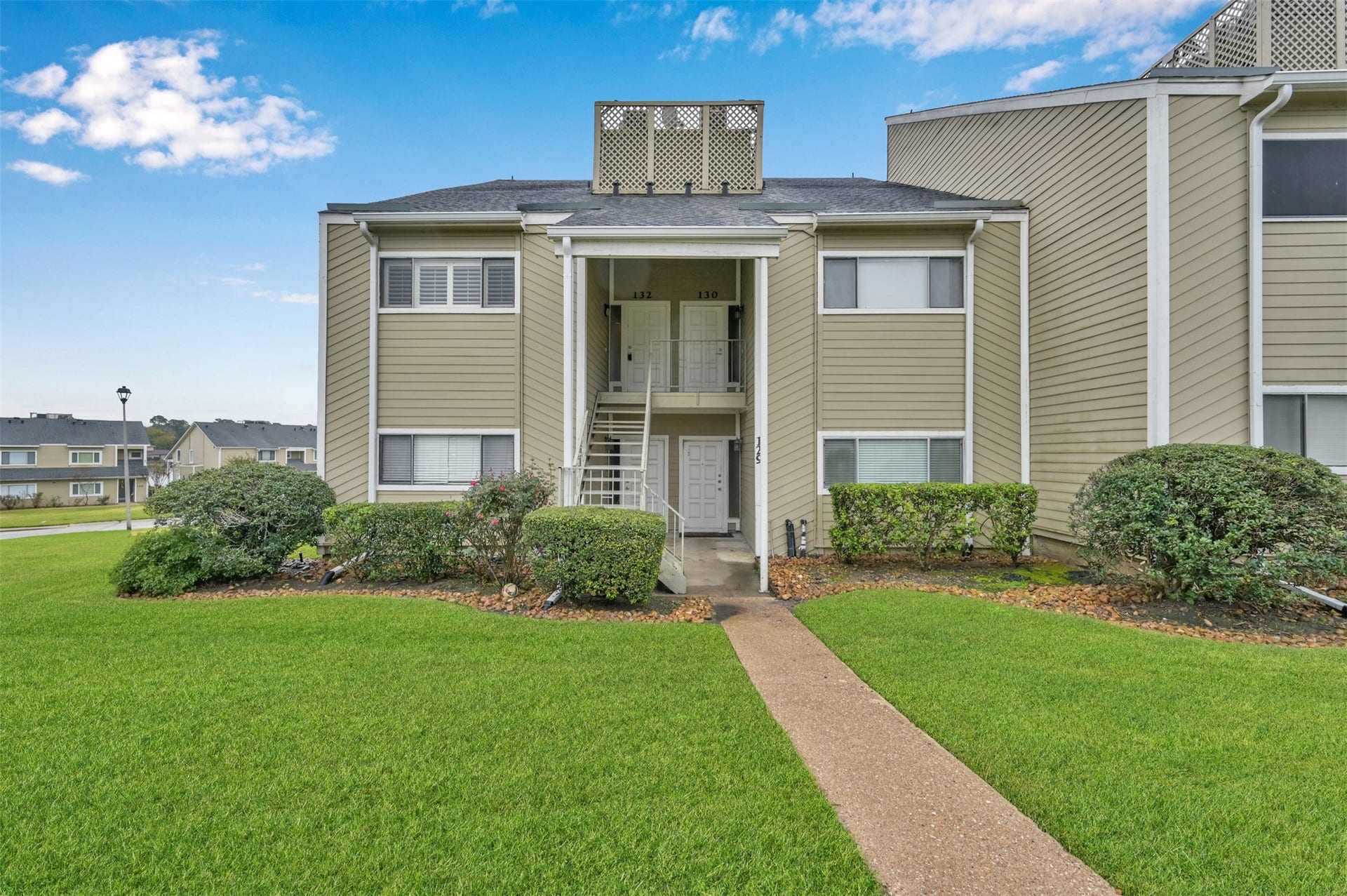 132 April Point Drive S, Conroe, TX 77356 132 April Point Drive S, Conroe, TX 77356