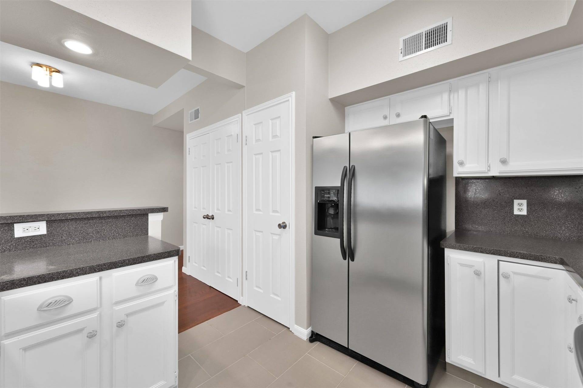 132 April Point Drive S, Conroe, TX 77356 132 April Point Drive S, Conroe, TX 77356
