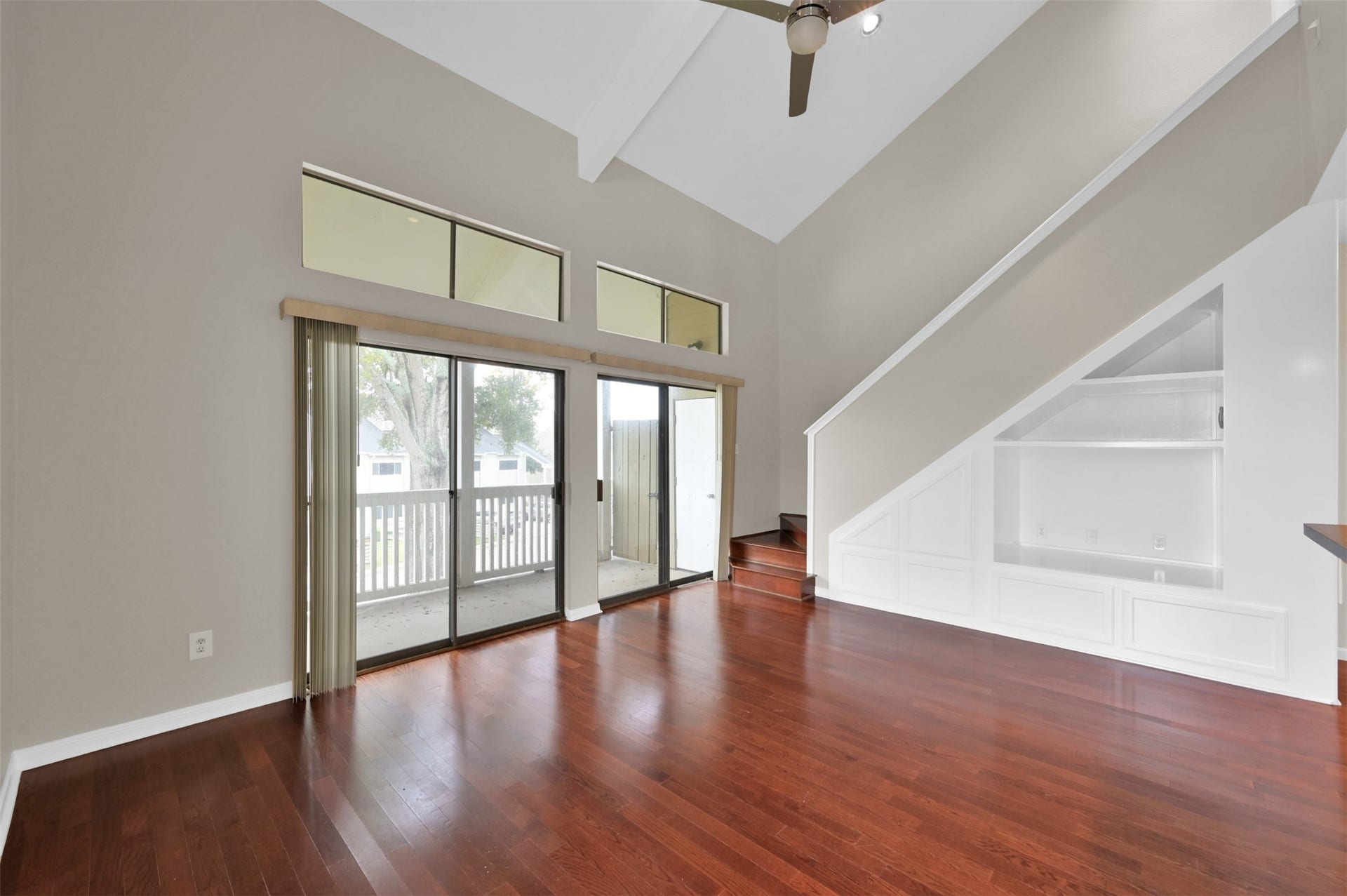 132 April Point Drive S, Conroe, TX 77356 132 April Point Drive S, Conroe, TX 77356