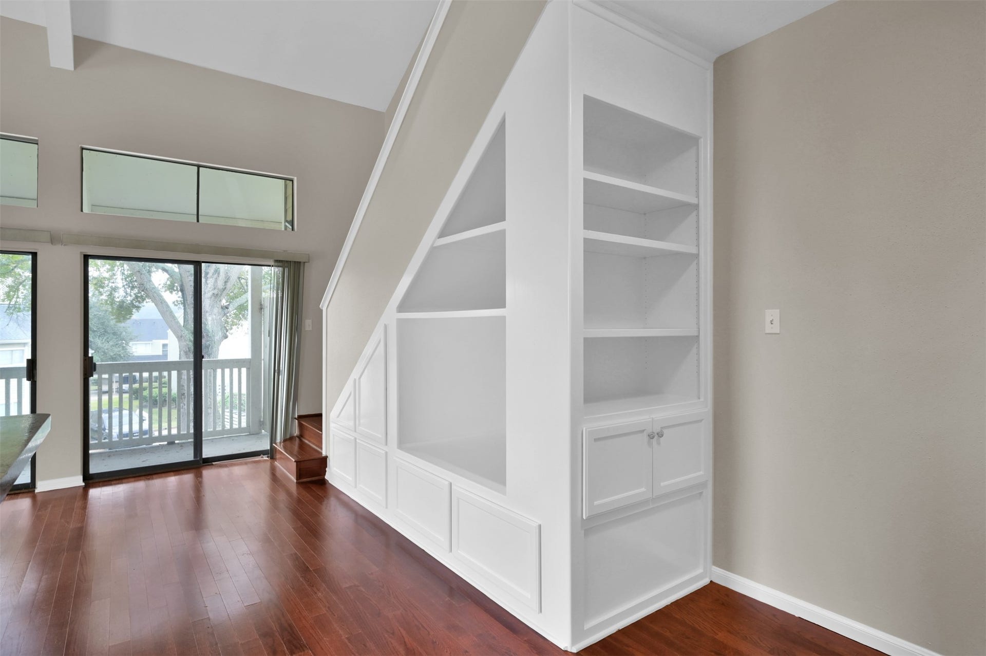 132 April Point Drive S, Conroe, TX 77356 132 April Point Drive S, Conroe, TX 77356