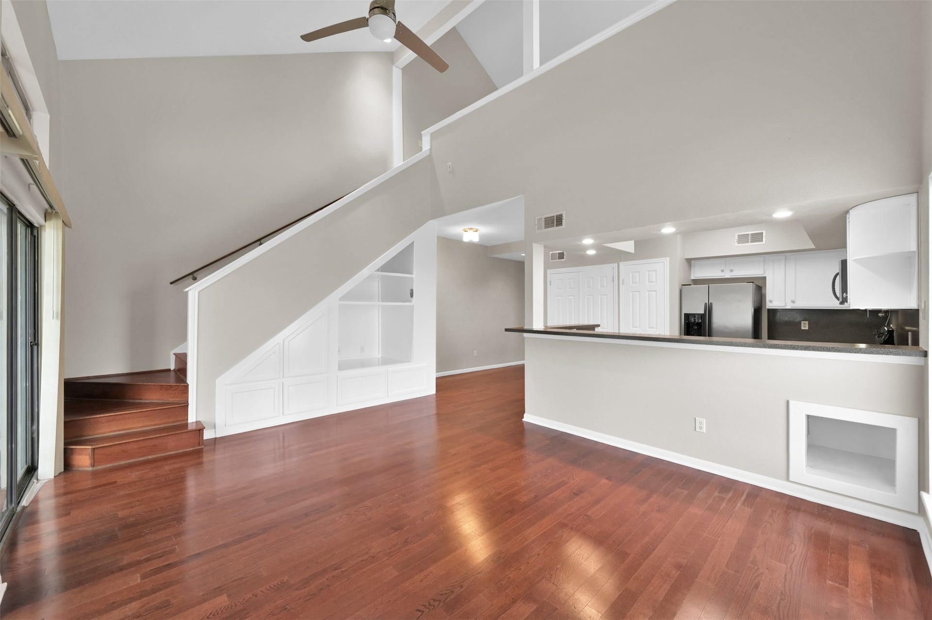 132 April Point Drive S, Conroe, TX 77356 132 April Point Drive S, Conroe, TX 77356
