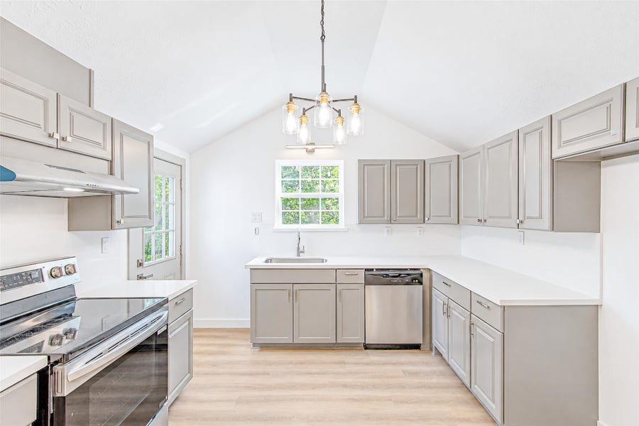 Property photo for 9690 Simmons Drive, Conroe, TX